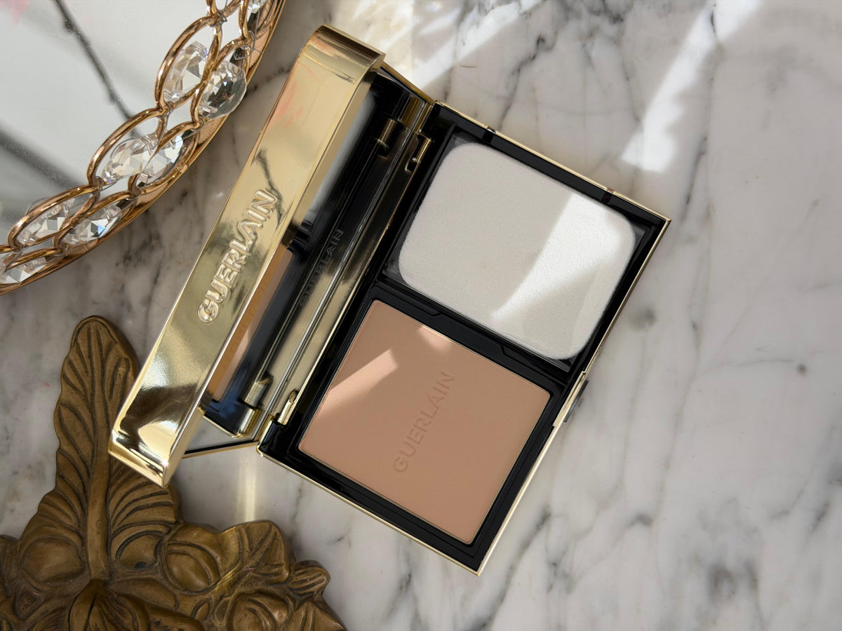 GUERLAIN Parure Gold Skin Control High Perfection Matte Compact Foundation (2N)
Rejuvenating Effect - 24H Wear - No-Transfer