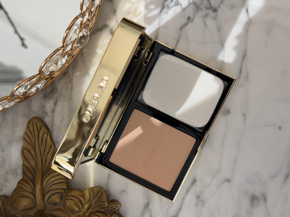 GUERLAIN Parure Gold Skin Control High Perfection Matte Compact Foundation (2N)
Rejuvenating Effect - 24H Wear - No-Transfer