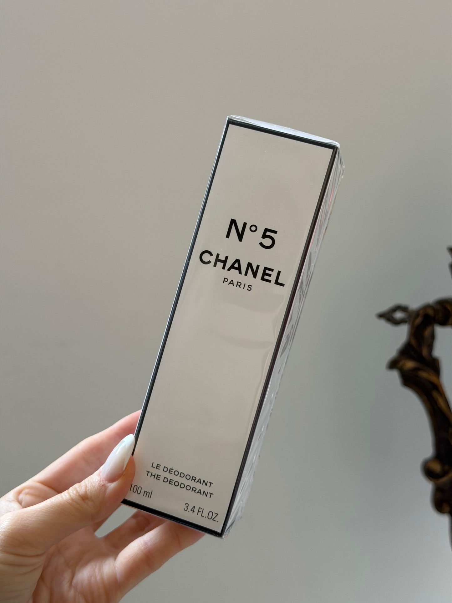 CHANEL N°5
The Deodorant