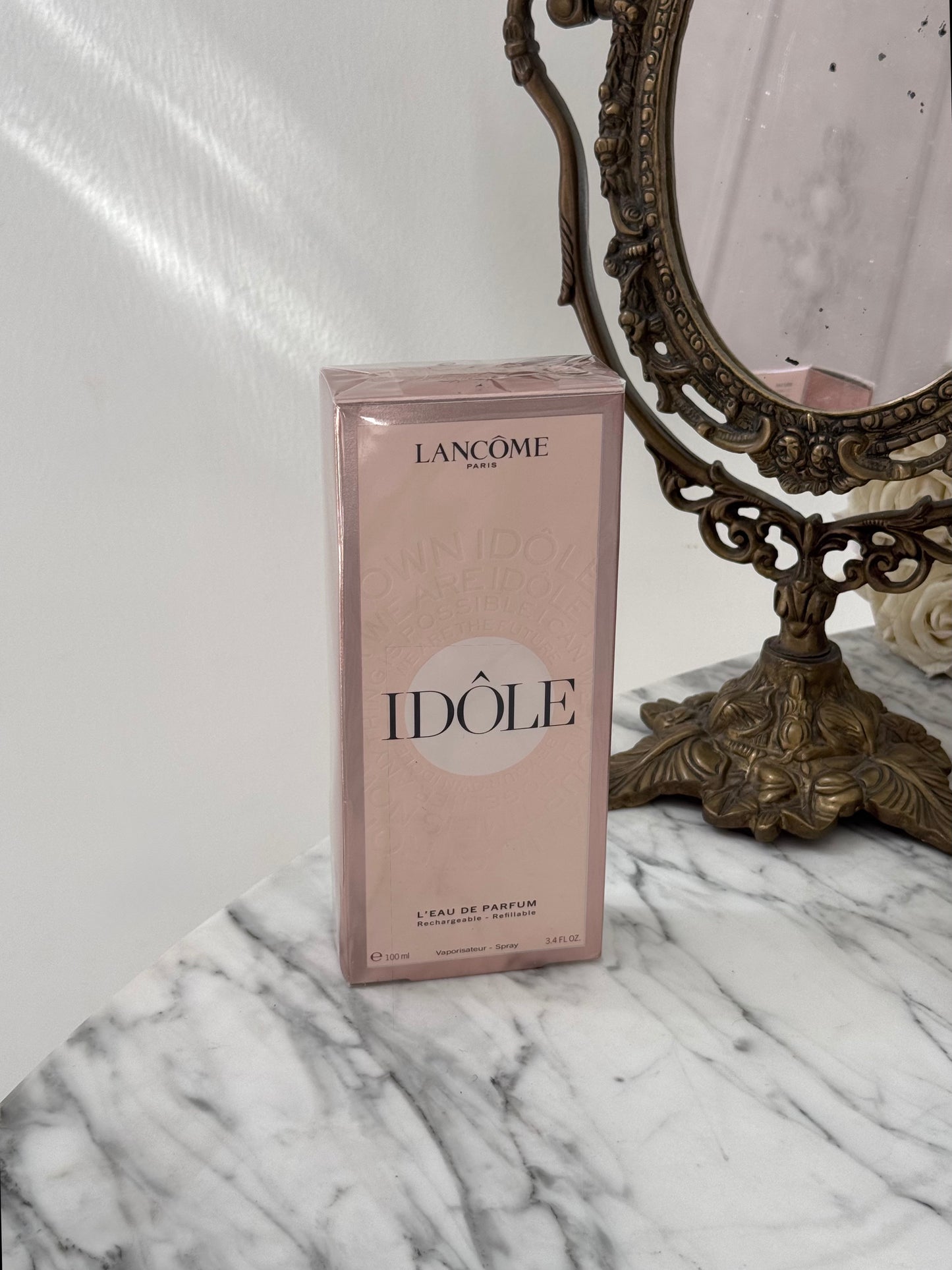 LANCOME Idole L’Eau De Parfum
Clean, Fresh, & Floral
