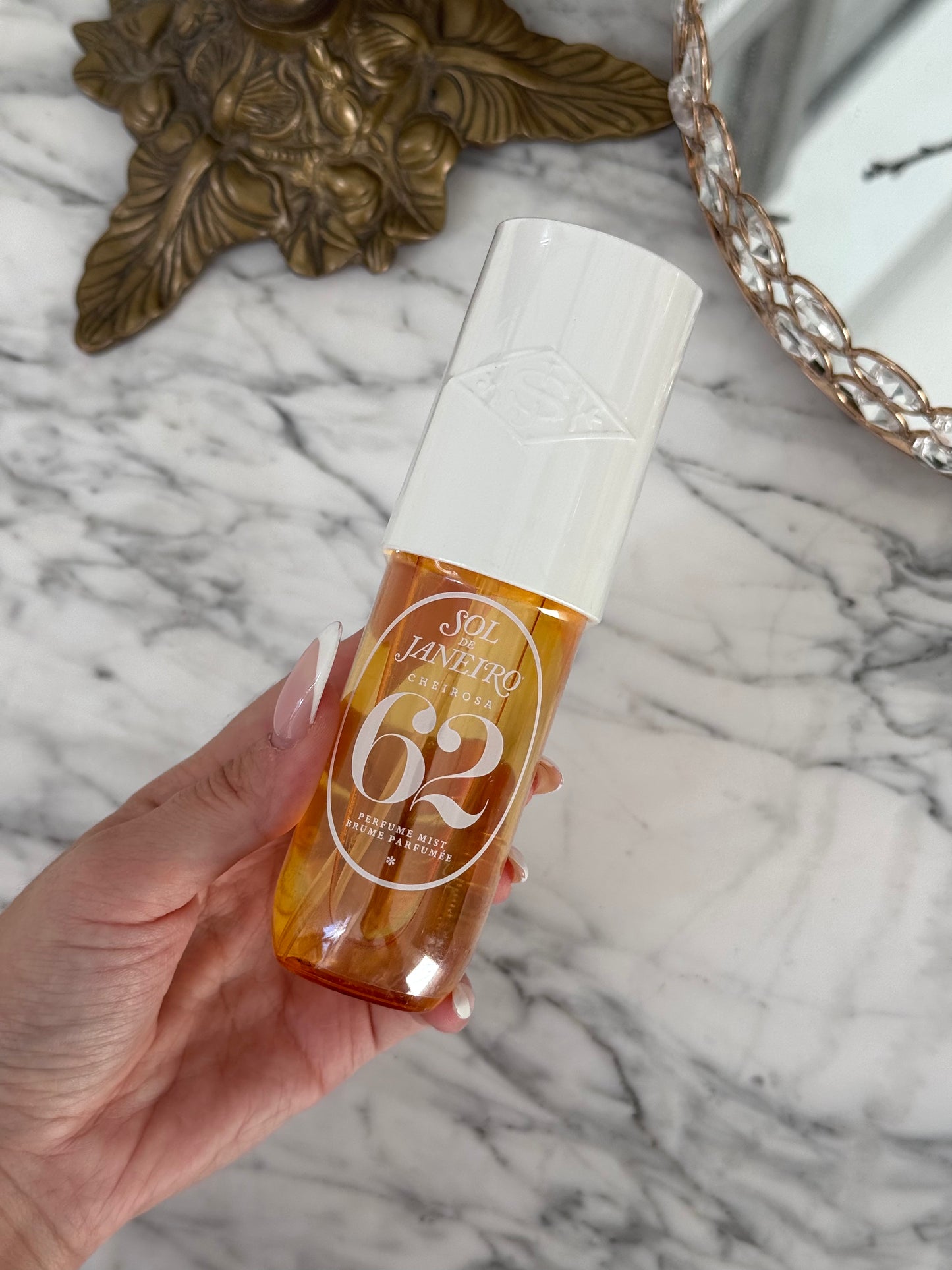 SOL DE JANEIRO
Brazilian Crush Cheirosa ’62 Bum Bum Hair & Body Fragrance Mist