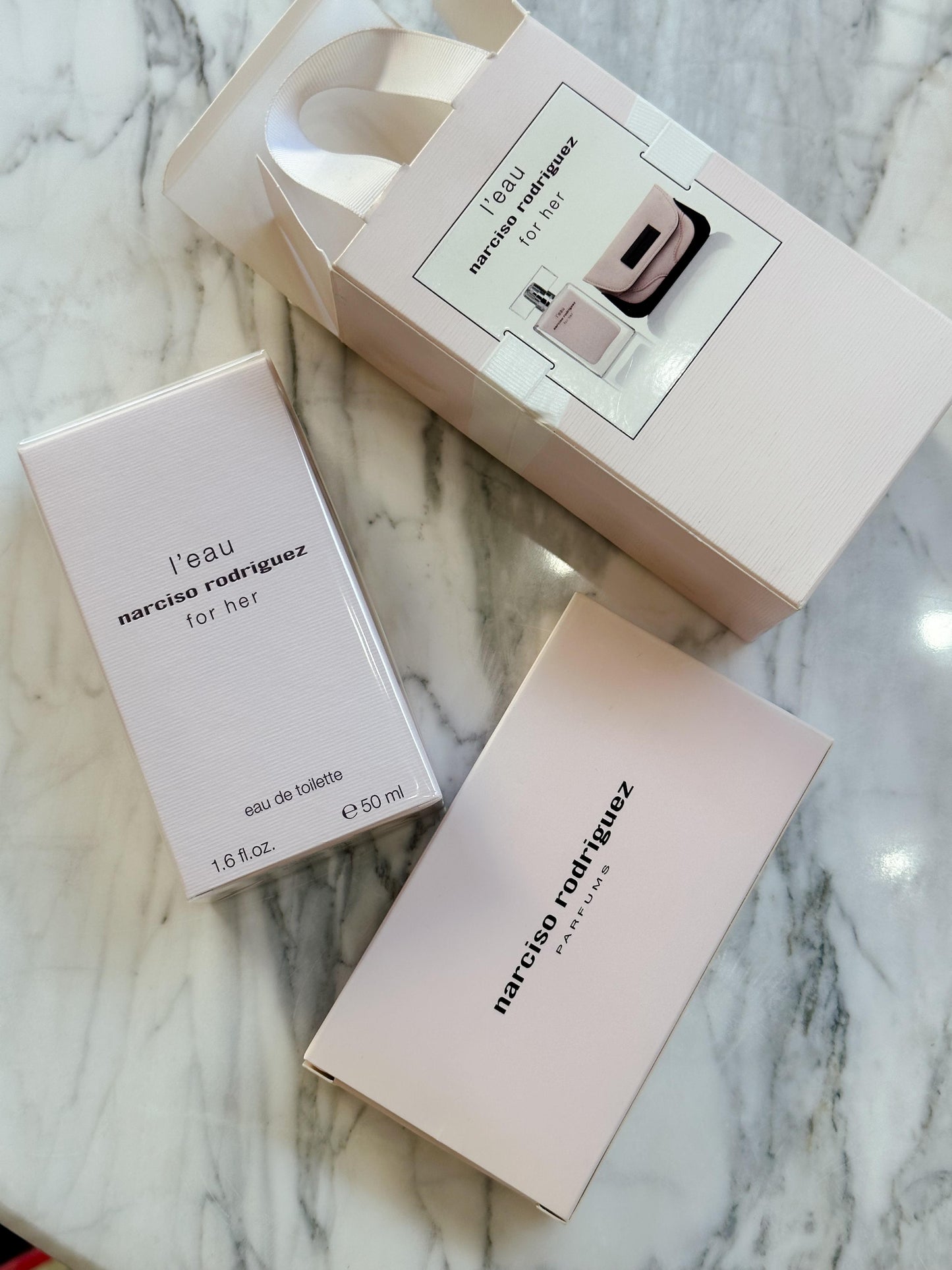 NARCISO RODRIGUEZ L’Eau For Her 50ml + Mini Pouch