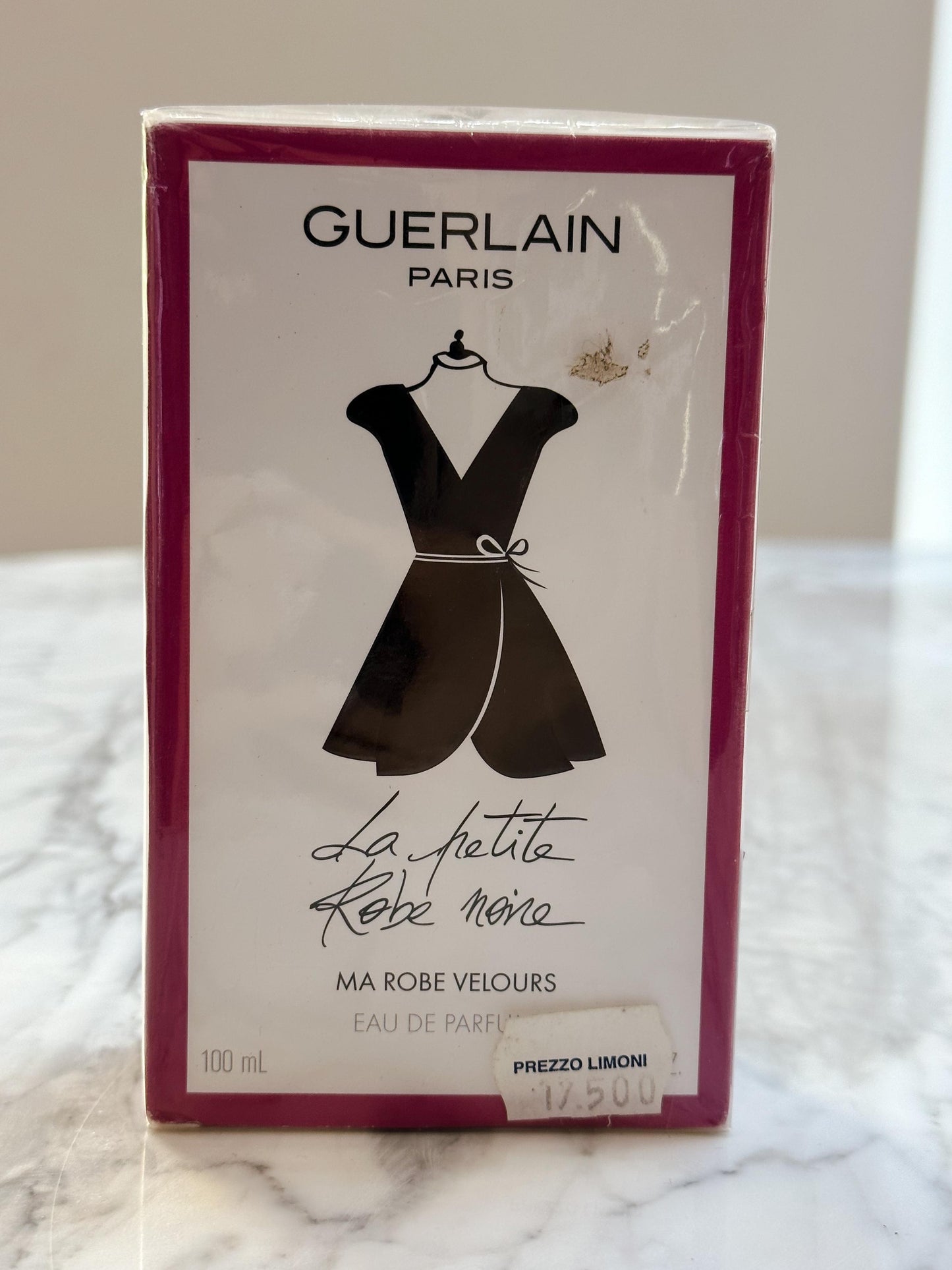 GUERLAIN La Petite Robe Noire Velours Eau De Parfum