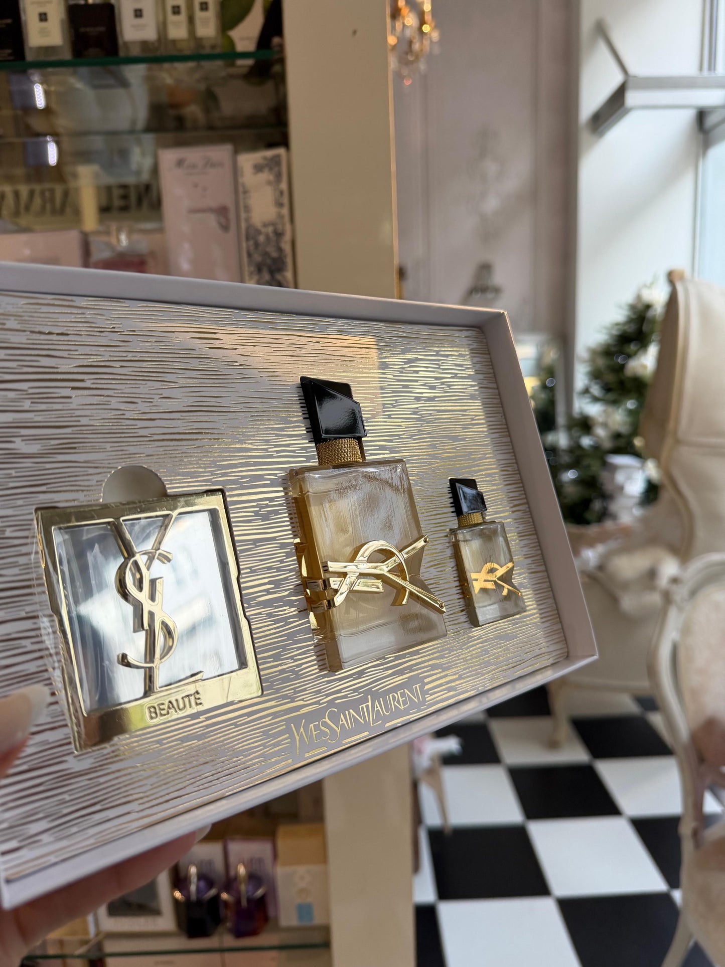 YSL Libre Eau De Parfum Mirror Gift Set