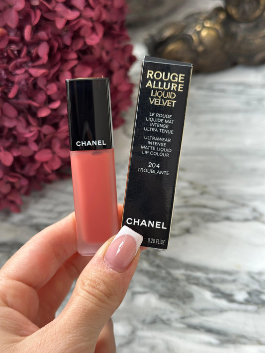 CHANEL Rouge Allure Liquid Velvet (204) - Ultrawear Intense Matte Liquid Lipstick