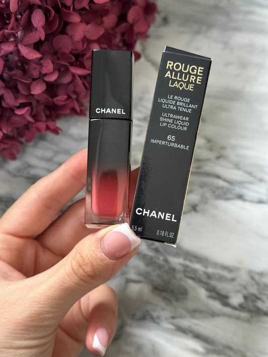 CHANEL Rouge Allure Laque (65)
Ultrawear Shine Liquid Lipstick