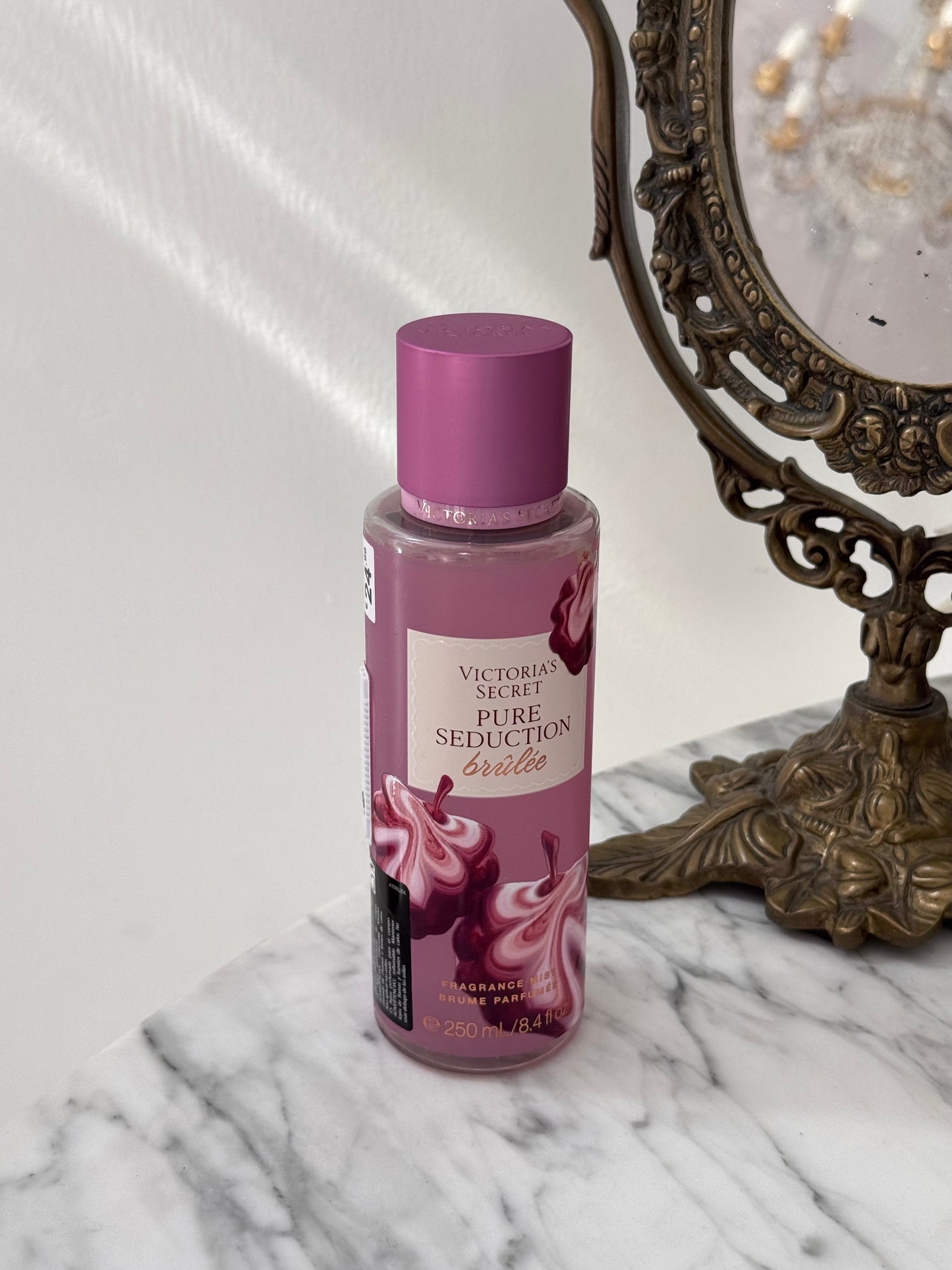 VICTORIA’S SECRET Pure Seduction Brûlée 
Fragrance Mist