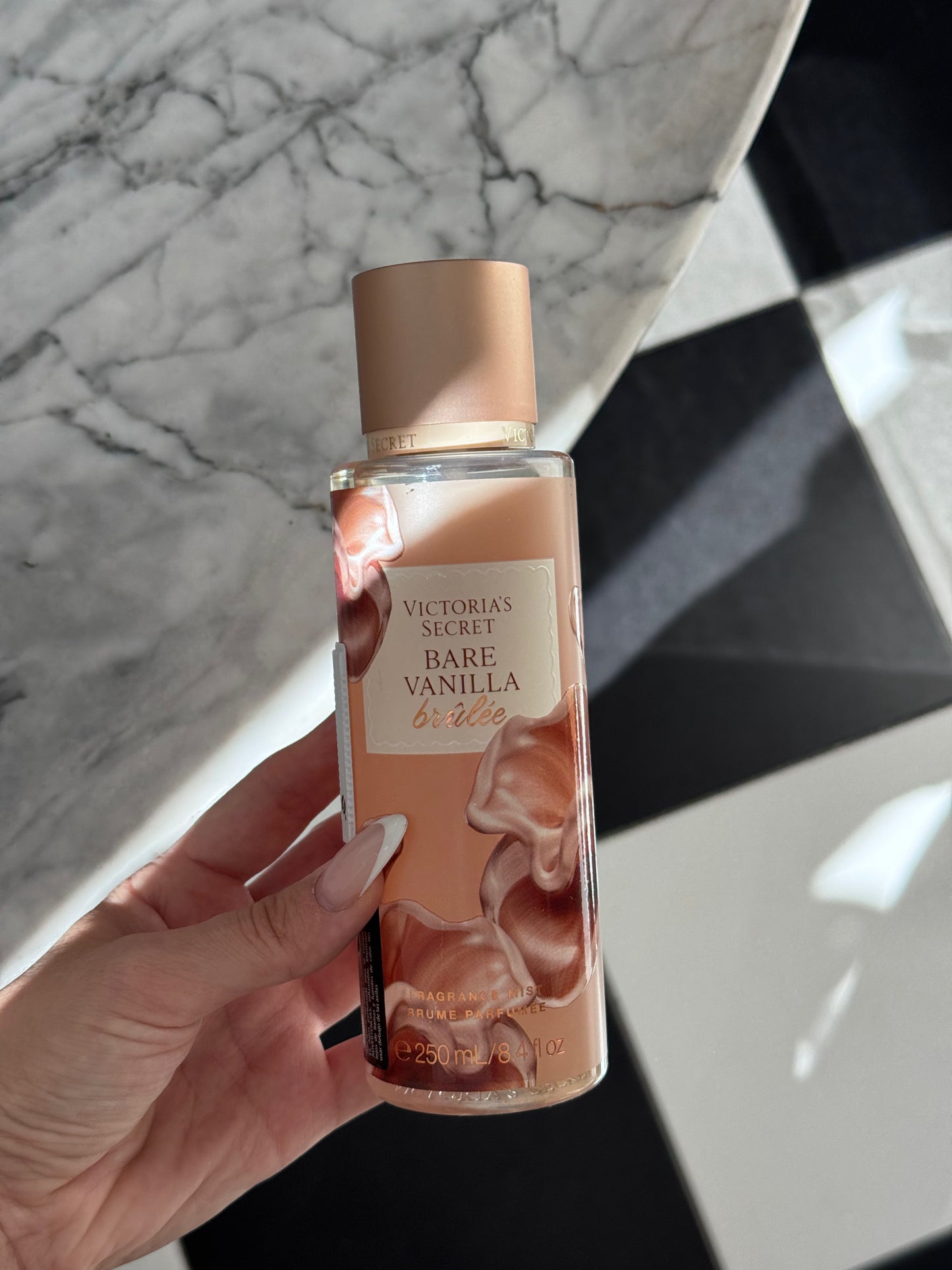 VICTORIA’S SECRET
Bare Vanilla Brûlée 
Fragrance Mist