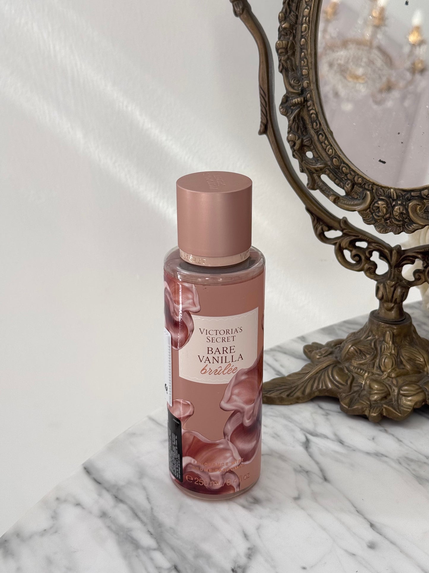 VICTORIA’S SECRET
Bare Vanilla Brûlée 
Fragrance Mist