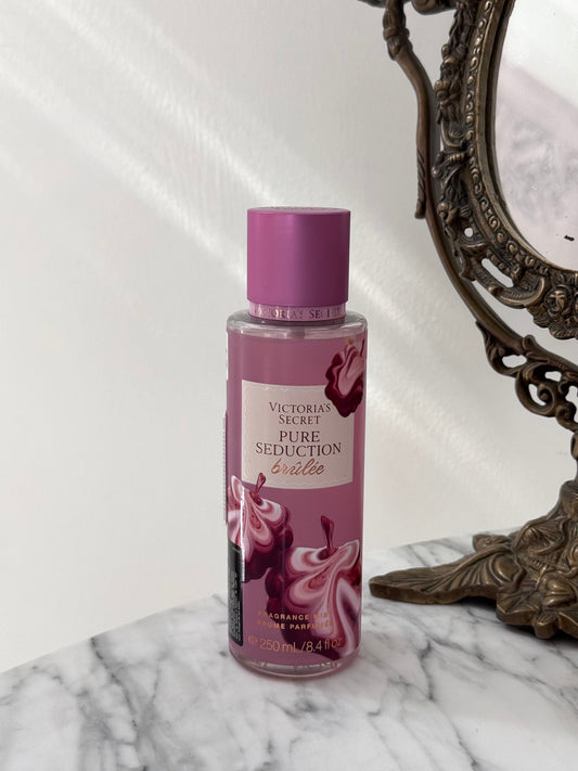 VICTORIA’S SECRET Pure Seduction Brûlée 
Fragrance Mist