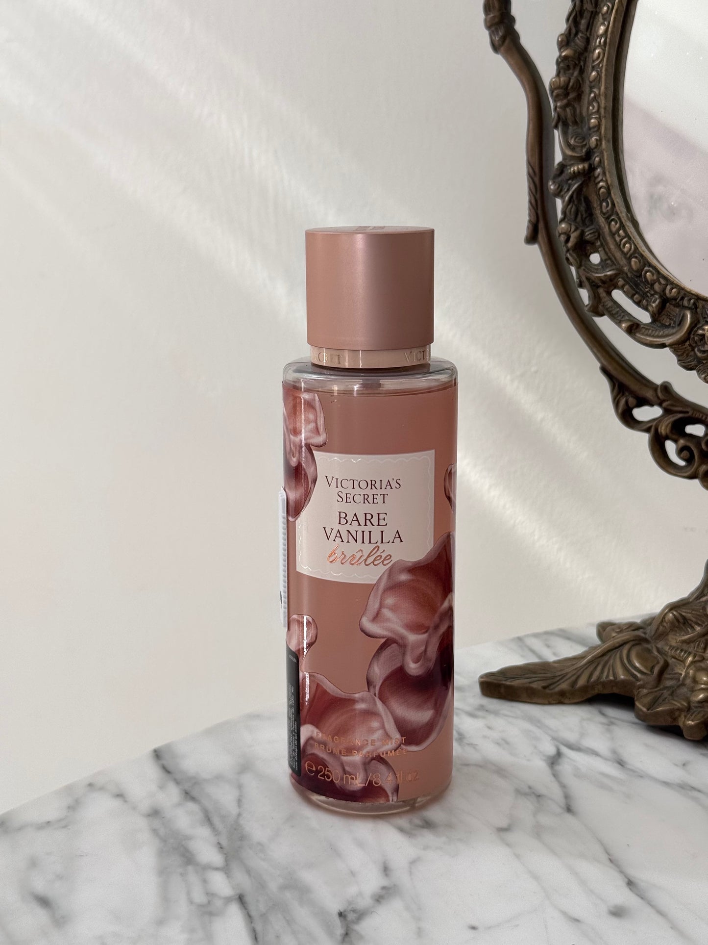 VICTORIA’S SECRET
Bare Vanilla Brûlée 
Fragrance Mist