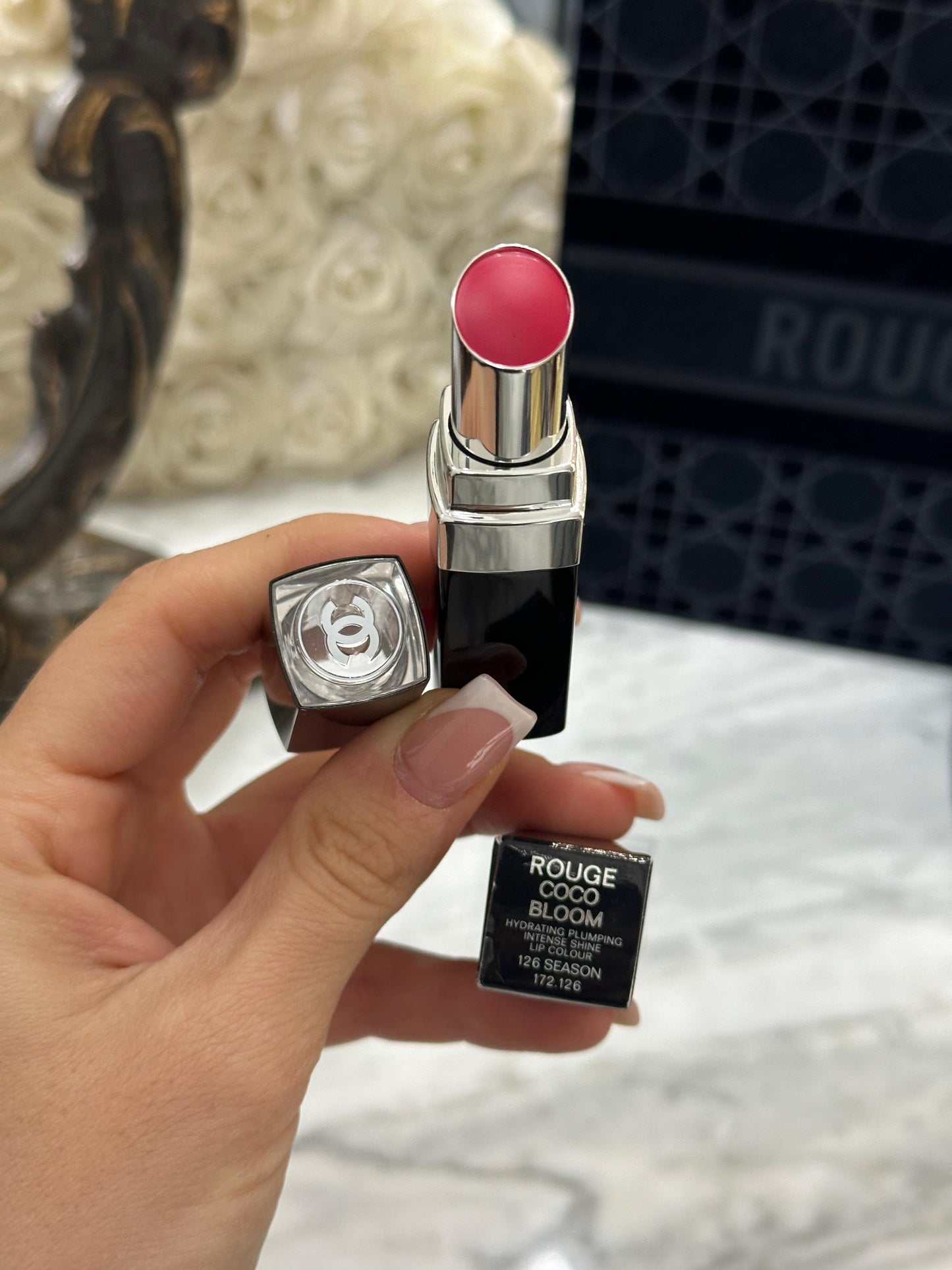 CHANEL Rouge Coco Bloom (126)
Hydrating Plumping Intense Shine Lipstick