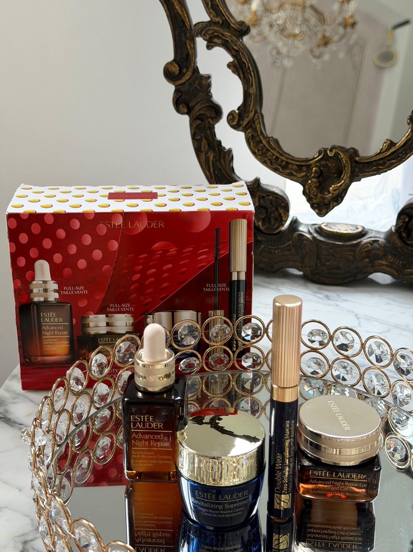 ESTEE LAUDEE Beauty Secrets Unwrapped Repair + Lift + Brighten Skincare Set