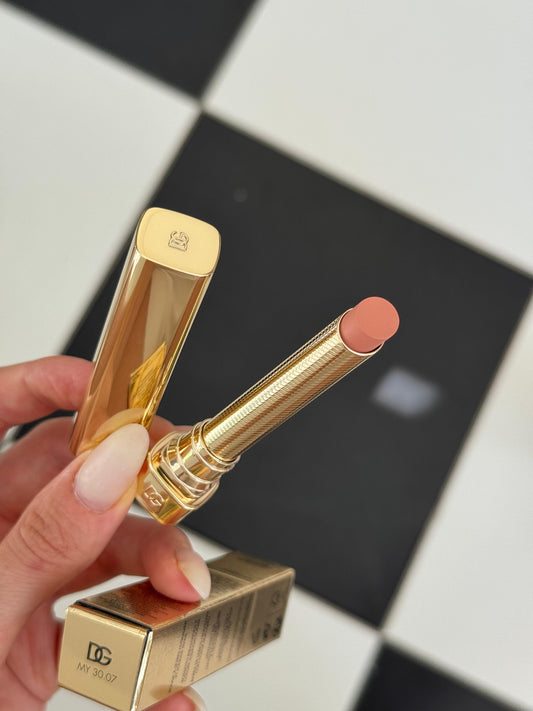 DOLCE&GABBANA My Comfy Matte Lipstick - My 30.07
Instant Rich Color & Hydration Lip Stylo