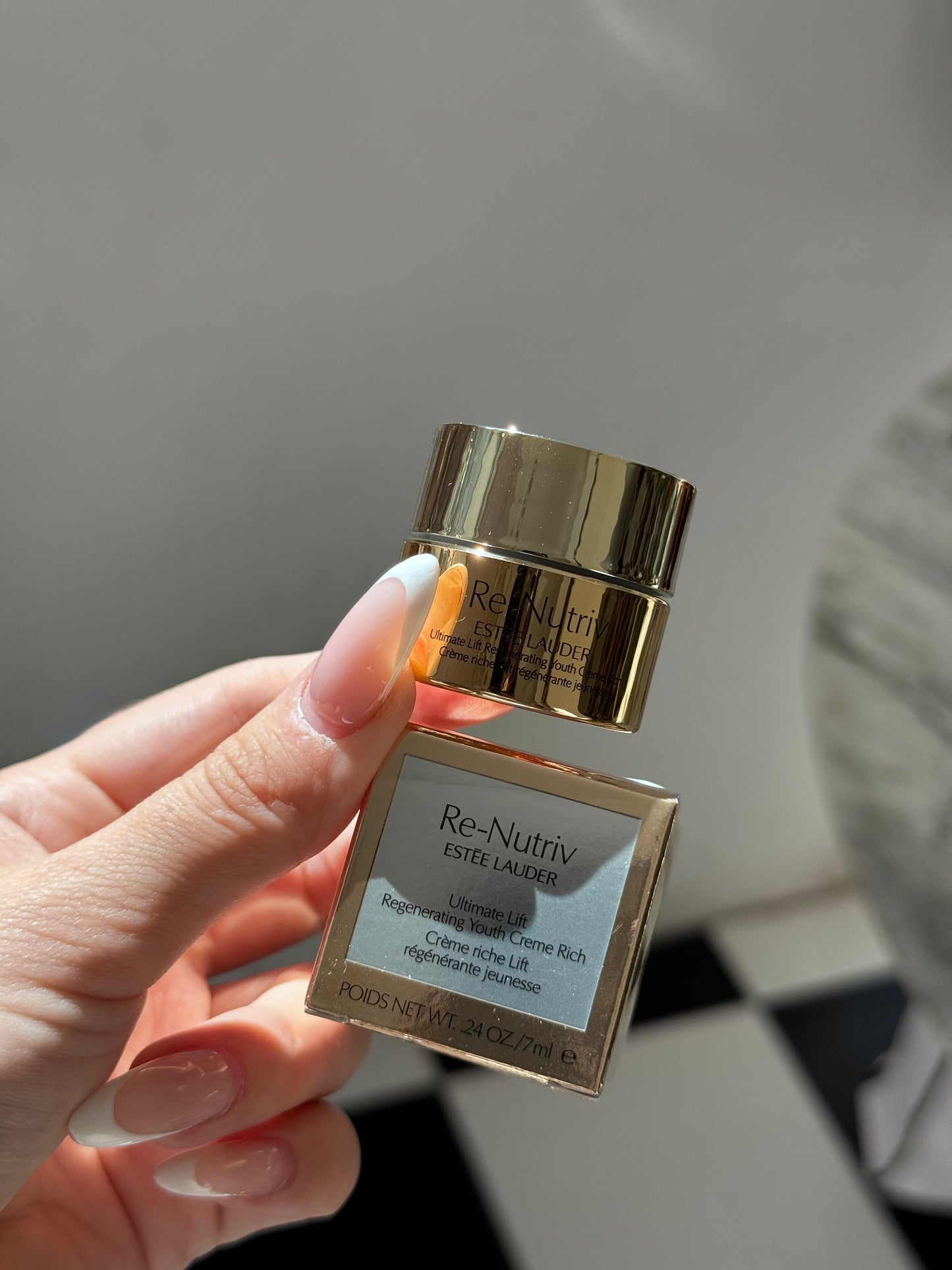 ESTEE LAUDER Re-Nutriv Ultimate Lift Regenerating Youth Creme Rich