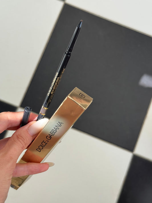 DOLCE&GABBANA Brow Restyler Pencil - Dark Brown
16H Lasting Fill & Shape Micro Brow Pencil