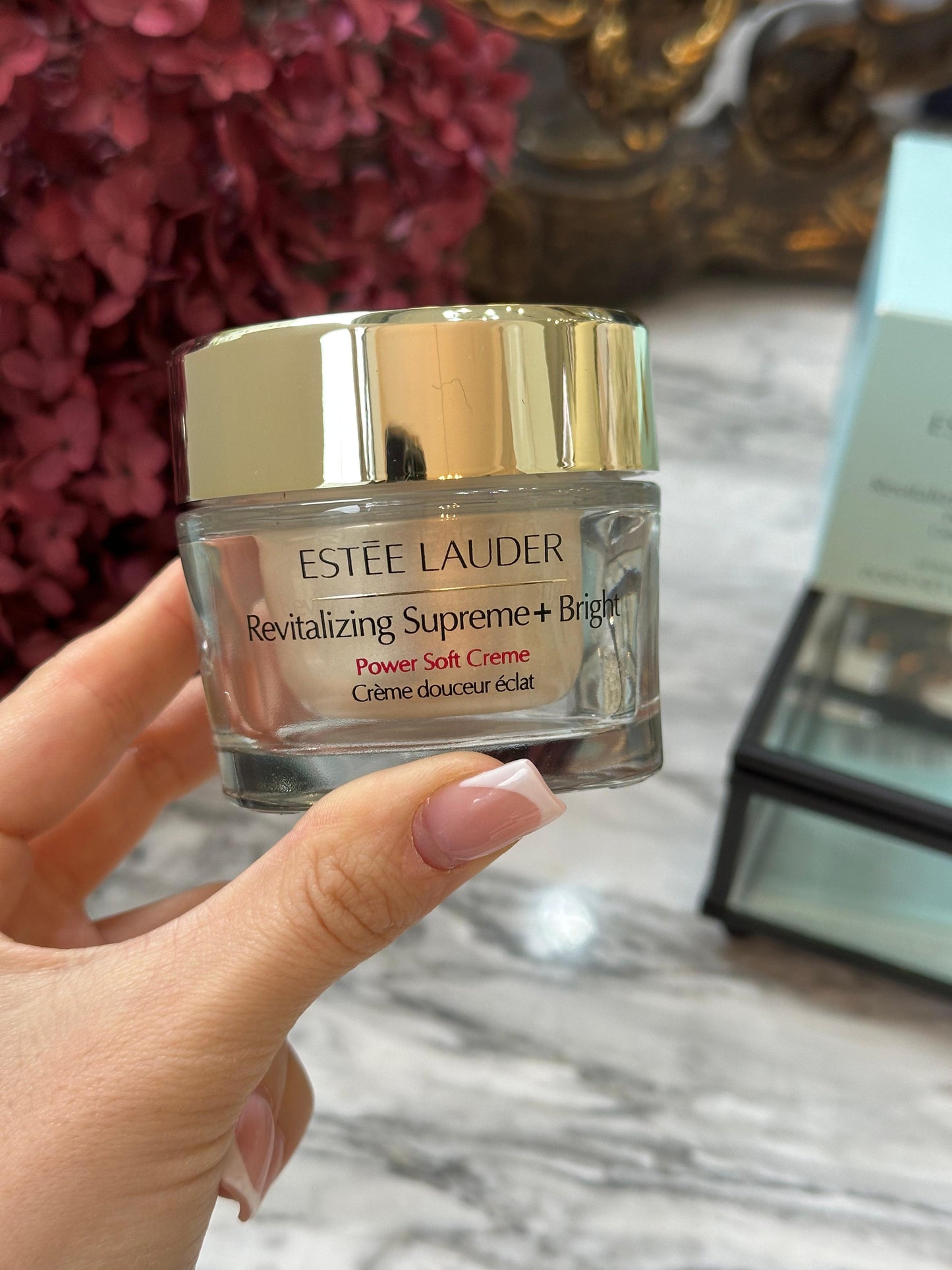 ESTÉE LAUDER Revitalizing Supreme+ Bright Moisturizer
Power Soft Creme