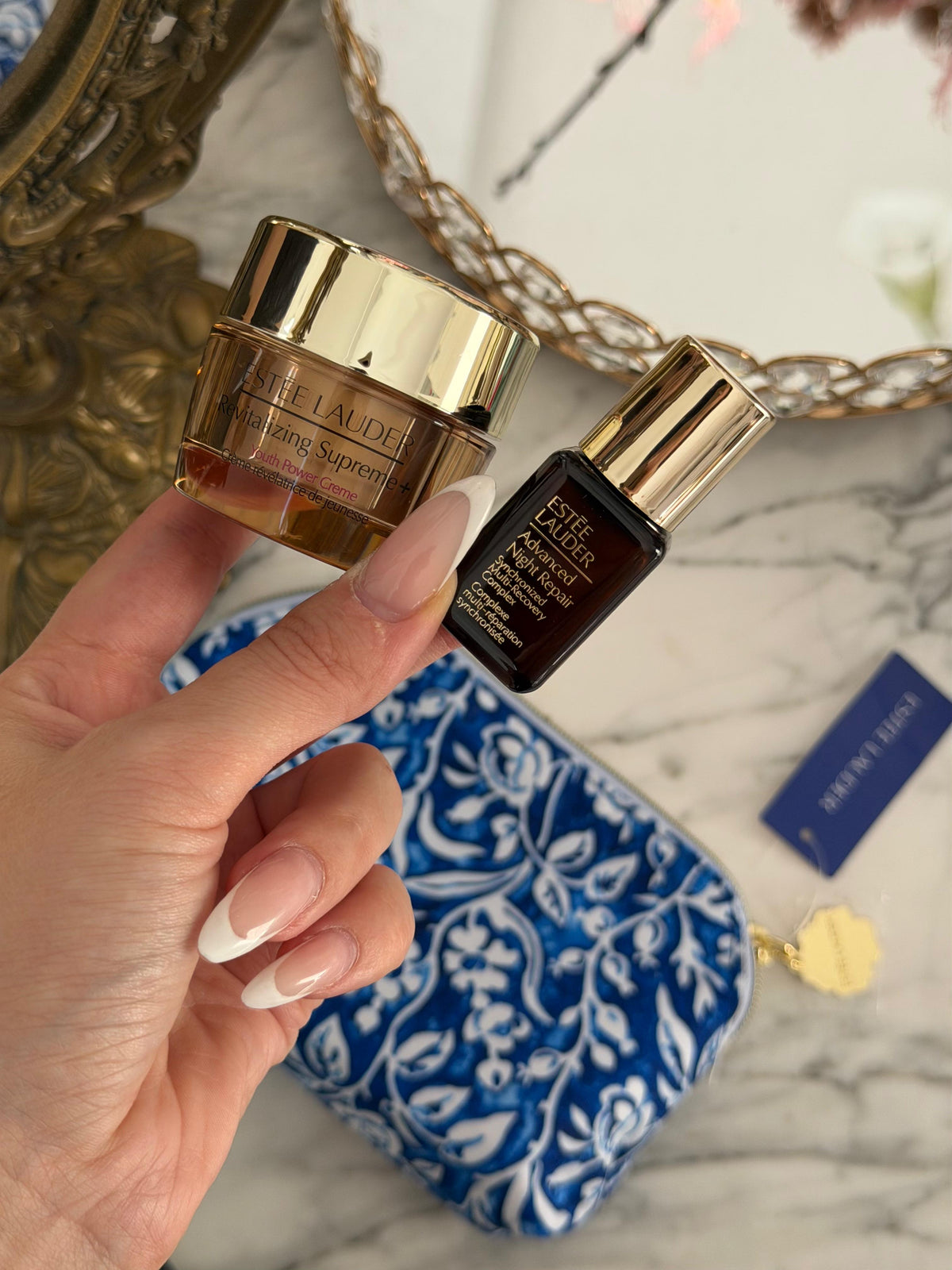 ESTEE LAUDER Revitalizing Supreme Youth Power Creme + Advanced Night Repair Serum Gift Set