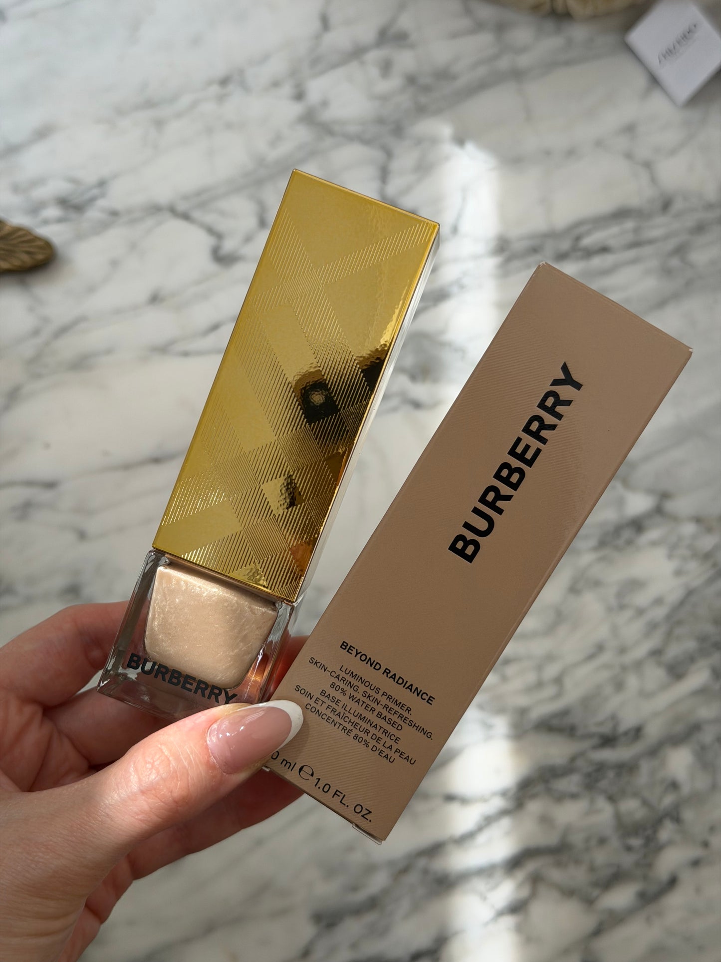 BURBERRY
Beyond Radiance Primer
Bare Glow