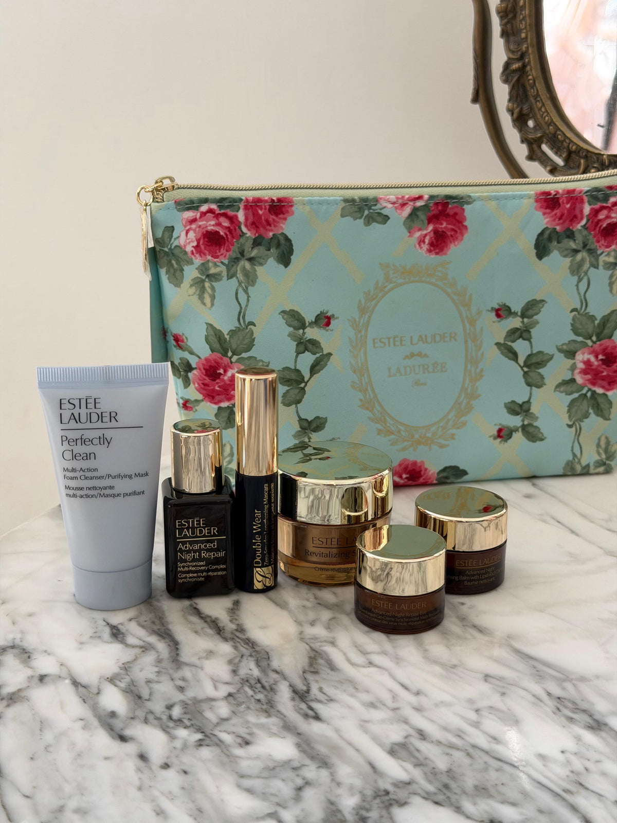 ESTEE LAUDER & MAISON LADURÉE 7 Products Gift Set