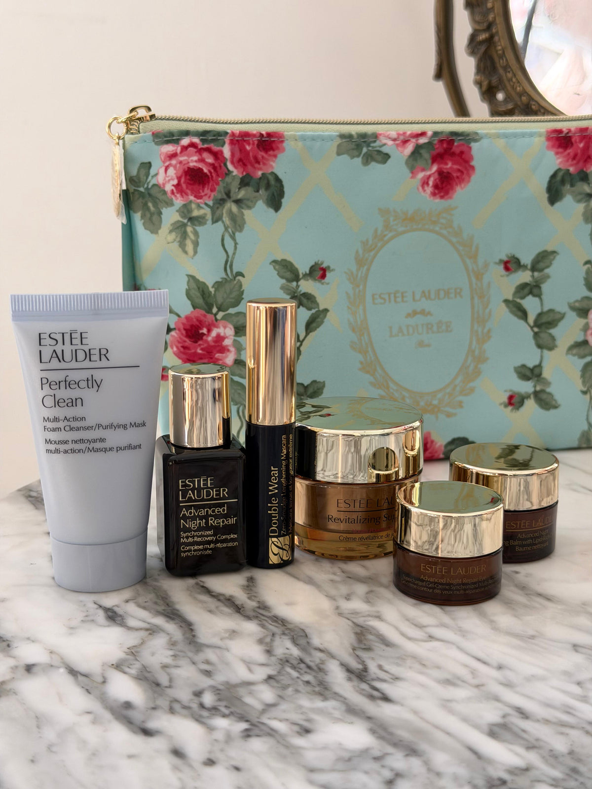 ESTEE LAUDER & MAISON LADURÉE 7 Products Gift Set