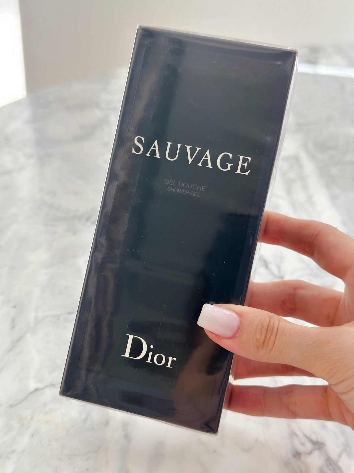 DIOR Sauvage Shower Gel - Cleanses and Refreshes