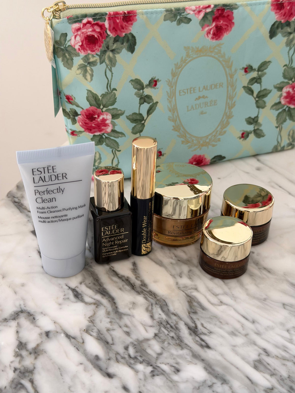 ESTEE LAUDER & MAISON LADURÉE 7 Products Gift Set