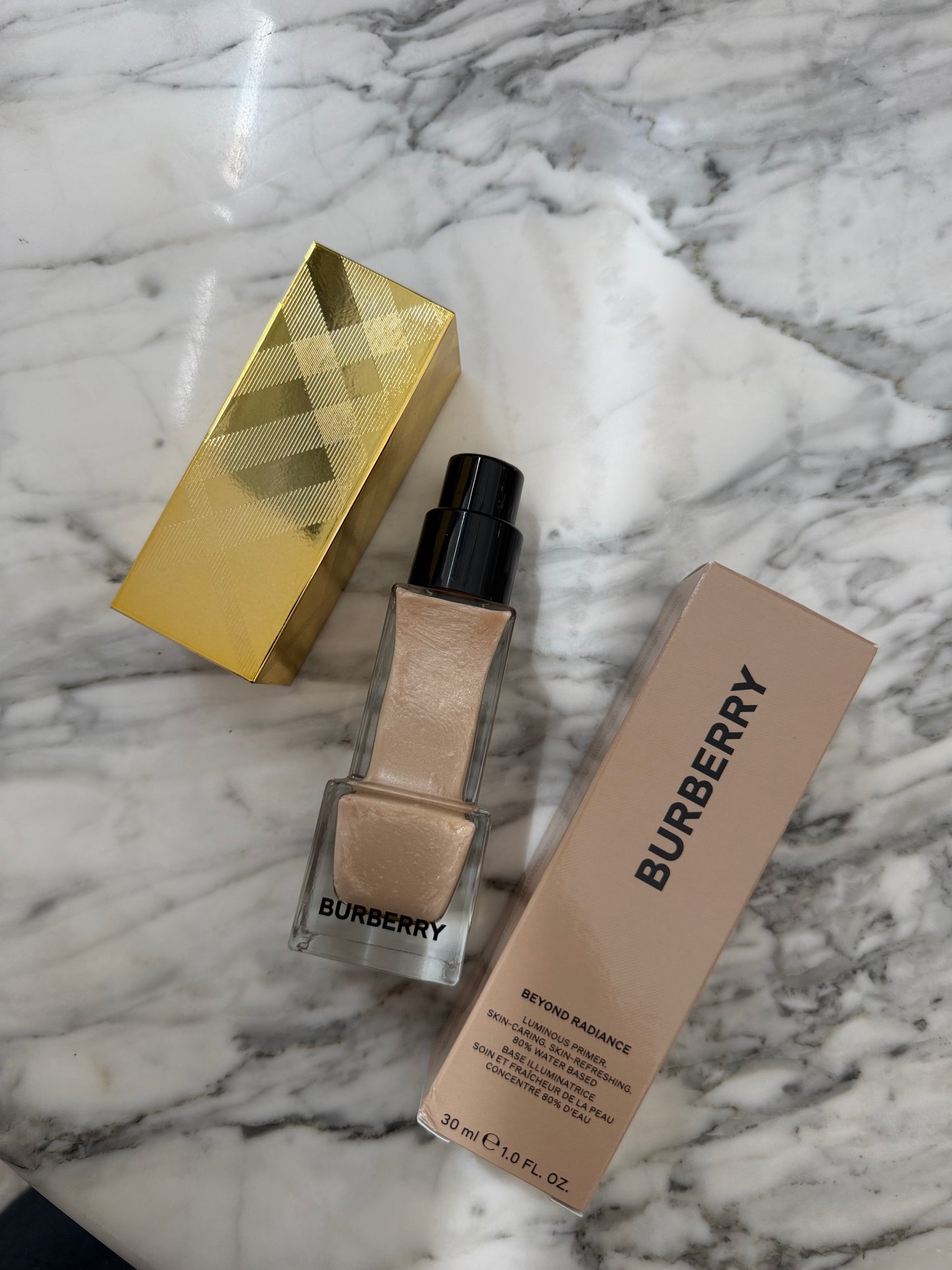 BURBERRY
Beyond Radiance Primer
Bare Glow