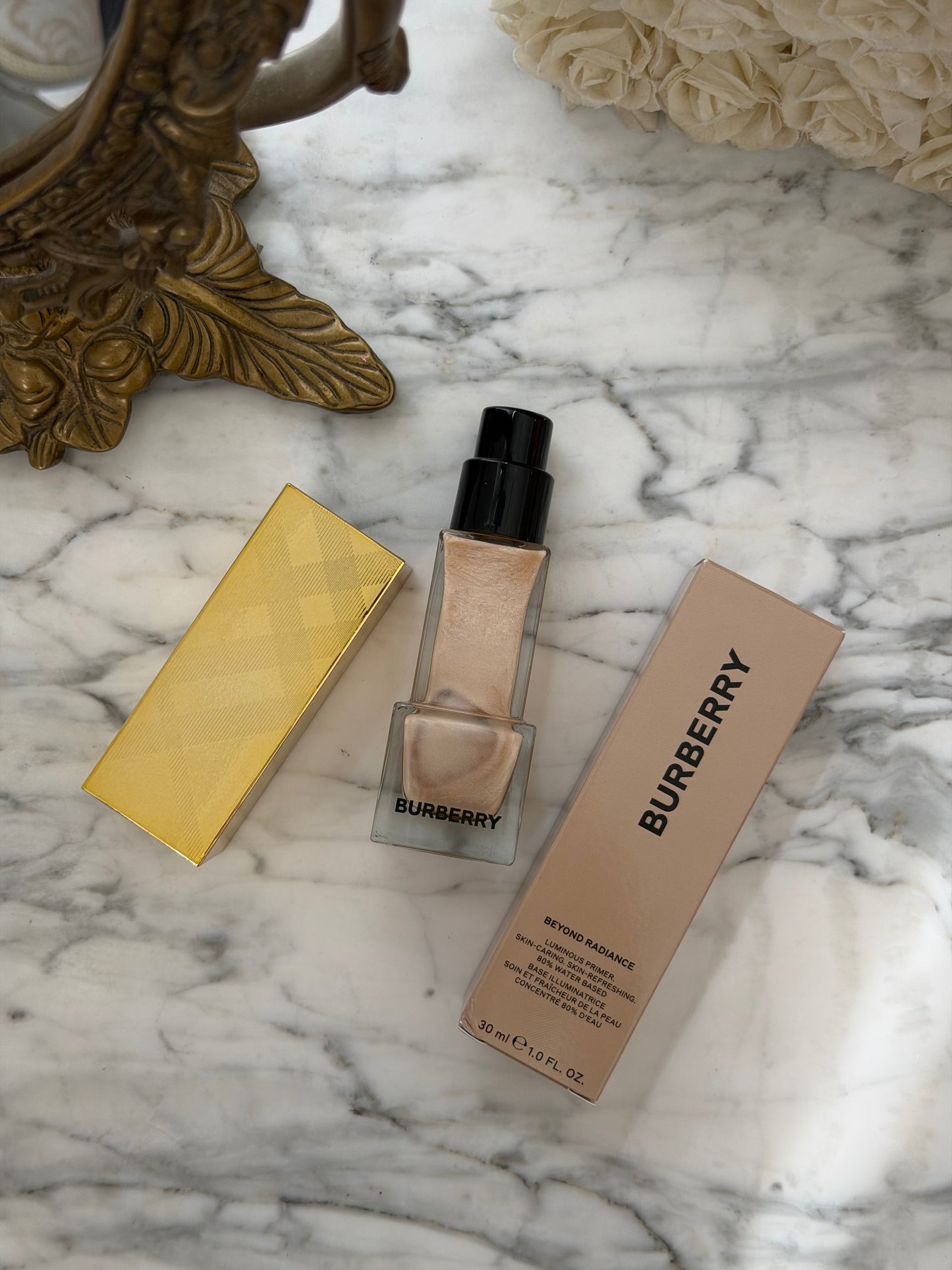 BURBERRY
Beyond Radiance Primer
Bare Glow