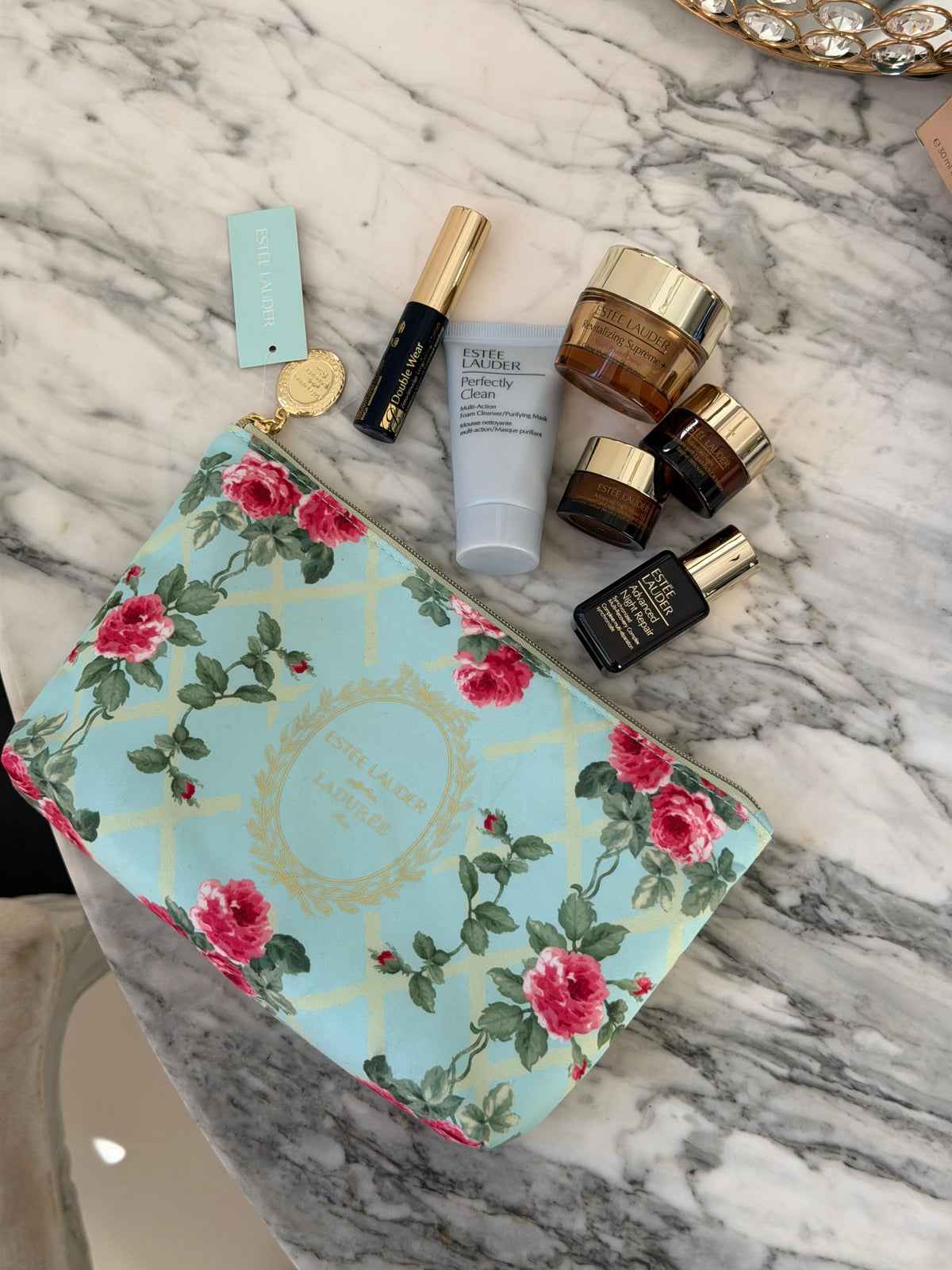 ESTEE LAUDER & MAISON LADURÉE 7 Products Gift Set