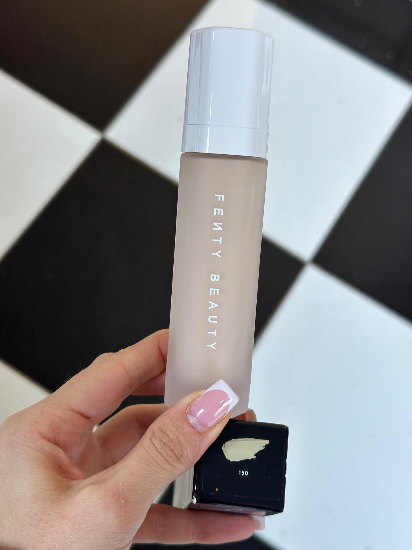 FENTY Soft'Lit Naturally Luminous Longwear Foundation