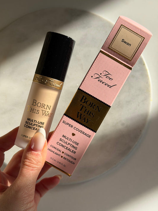 TOO FACED Born This Way Super Coverage Multi-Use Concealer - Swan
Flawless, Hydrating, Longwearing