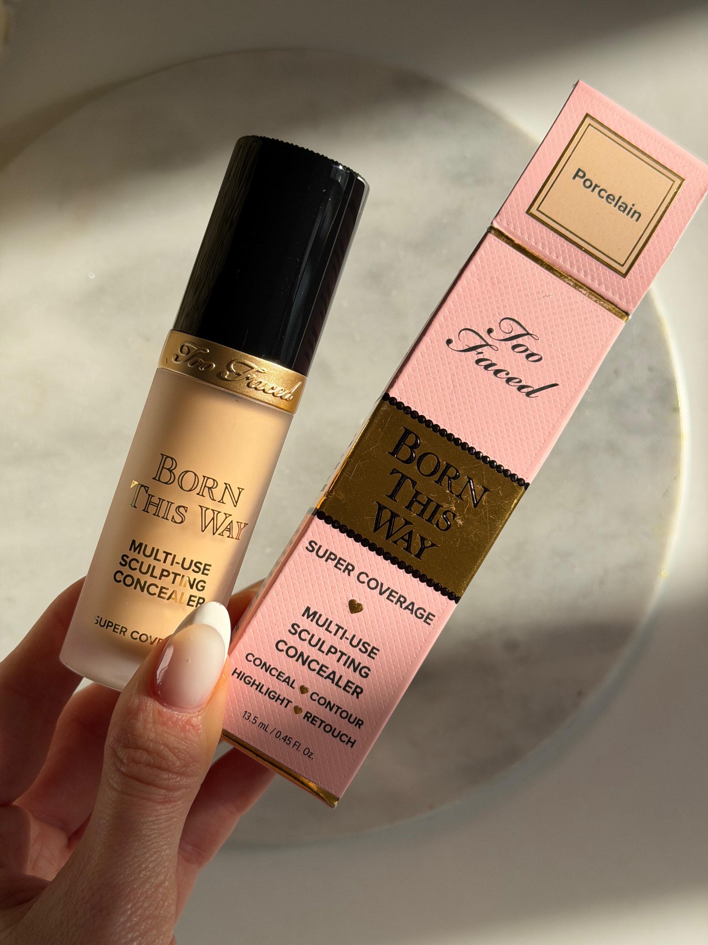 TOO FACED Born This Way Super Coverage Multi-Use Concealer - Porcelain
Flawless, Hydrating, Longwearing