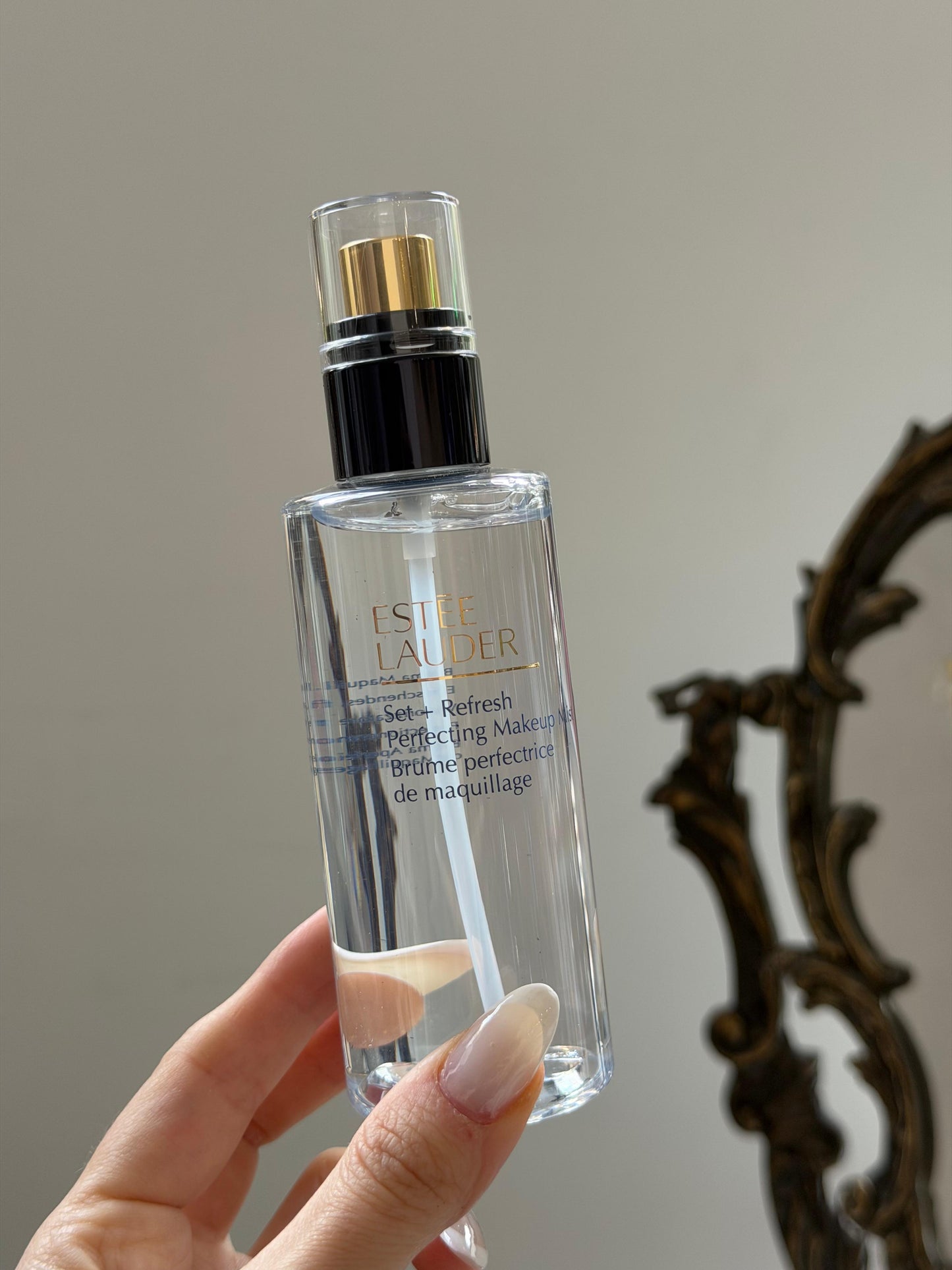 ESTEE LAUDER Set + Refresh Perfecting Makeup Mist