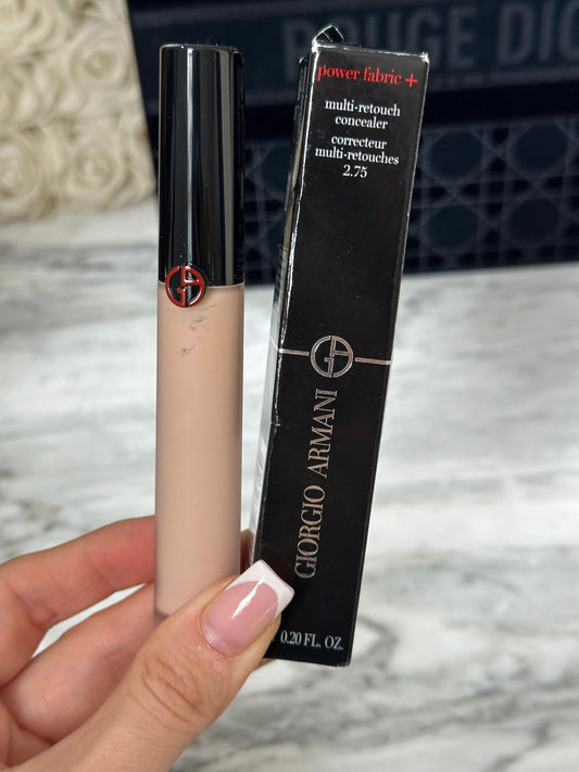 ARMANI Beauty
Power Fabric + Longwear Matte Multi-Retouch Concealer (2.75)