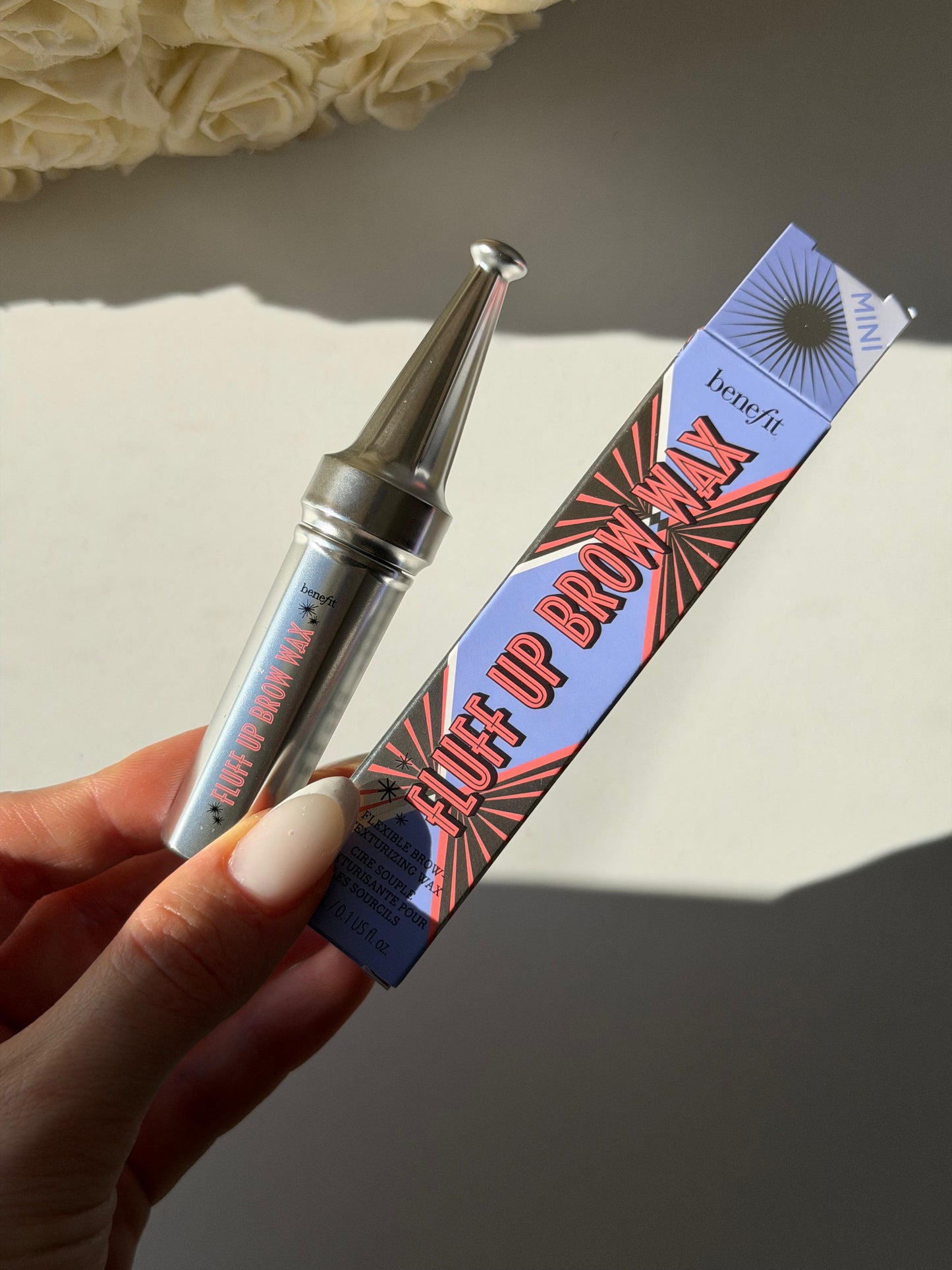 BENEFIT Fluff Up Brow Wax
Flexible Brow-Texturizing