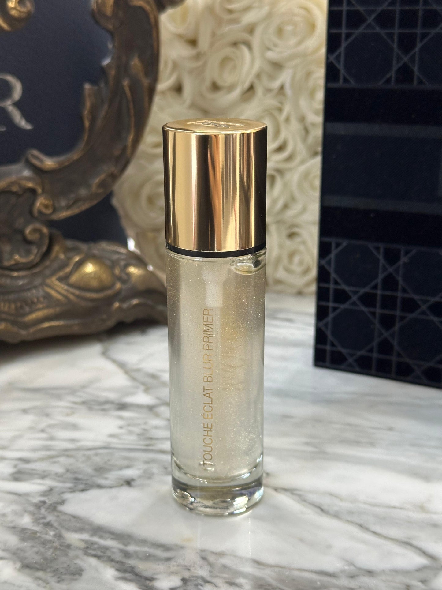 YSL Touche Éclat Blur Primer
Instant Radiance & Luminosity