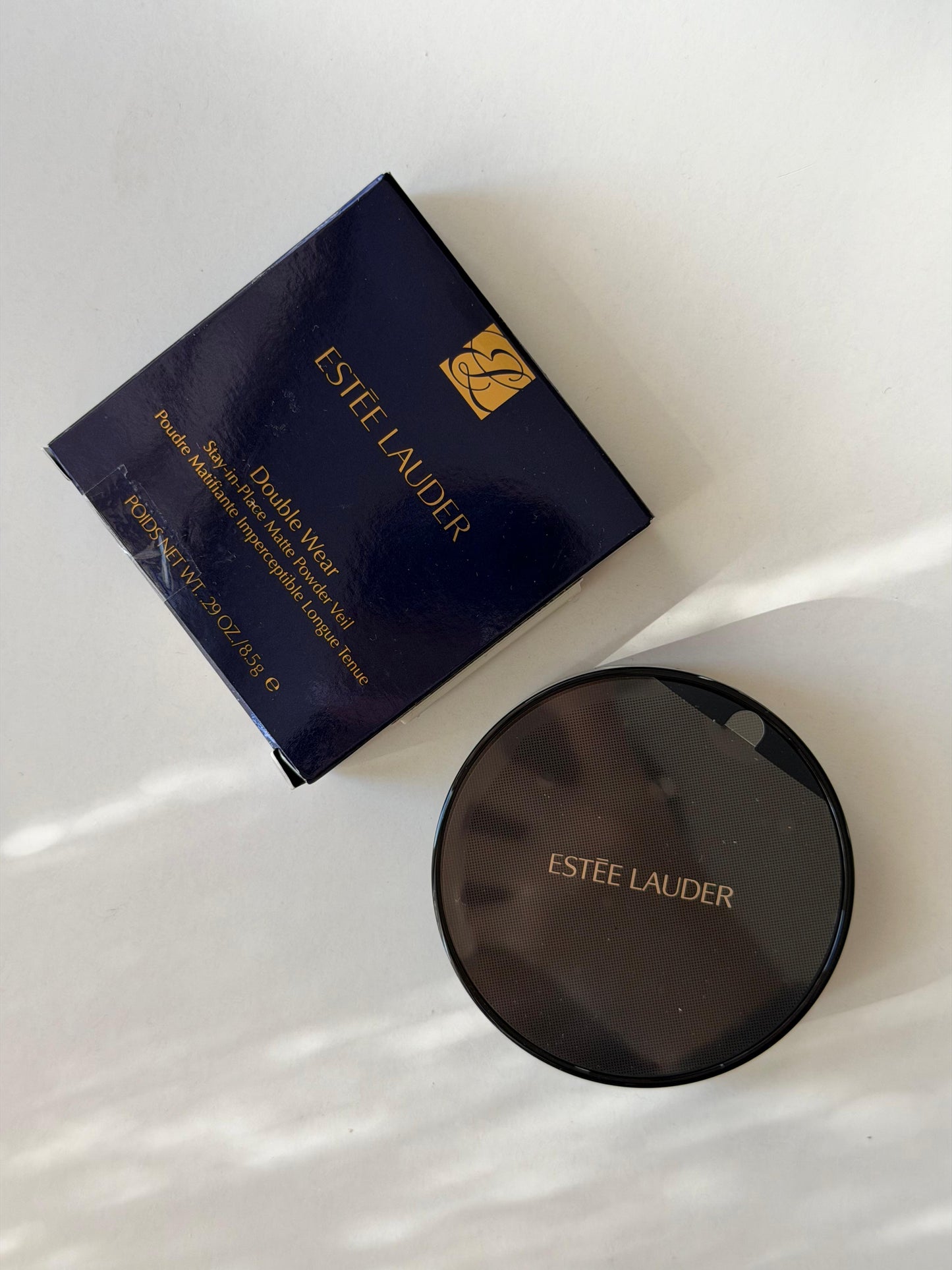 ESTEE LAUDER Double Wear
Stay-in-Place Matte Setting Powder Veil - Translucent Light Medium