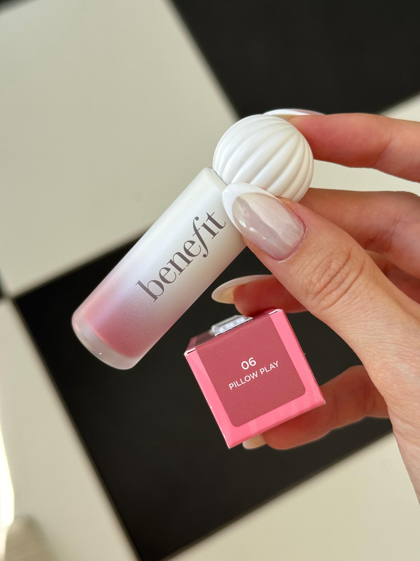 BENEFIT Plushtint Moisturizing Matte Lip Tint - Cream Puff