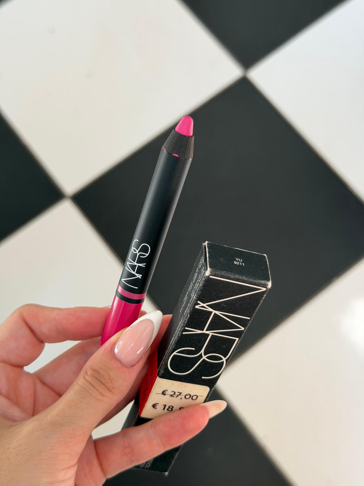 NARS Satin Lip Pencil (9211)