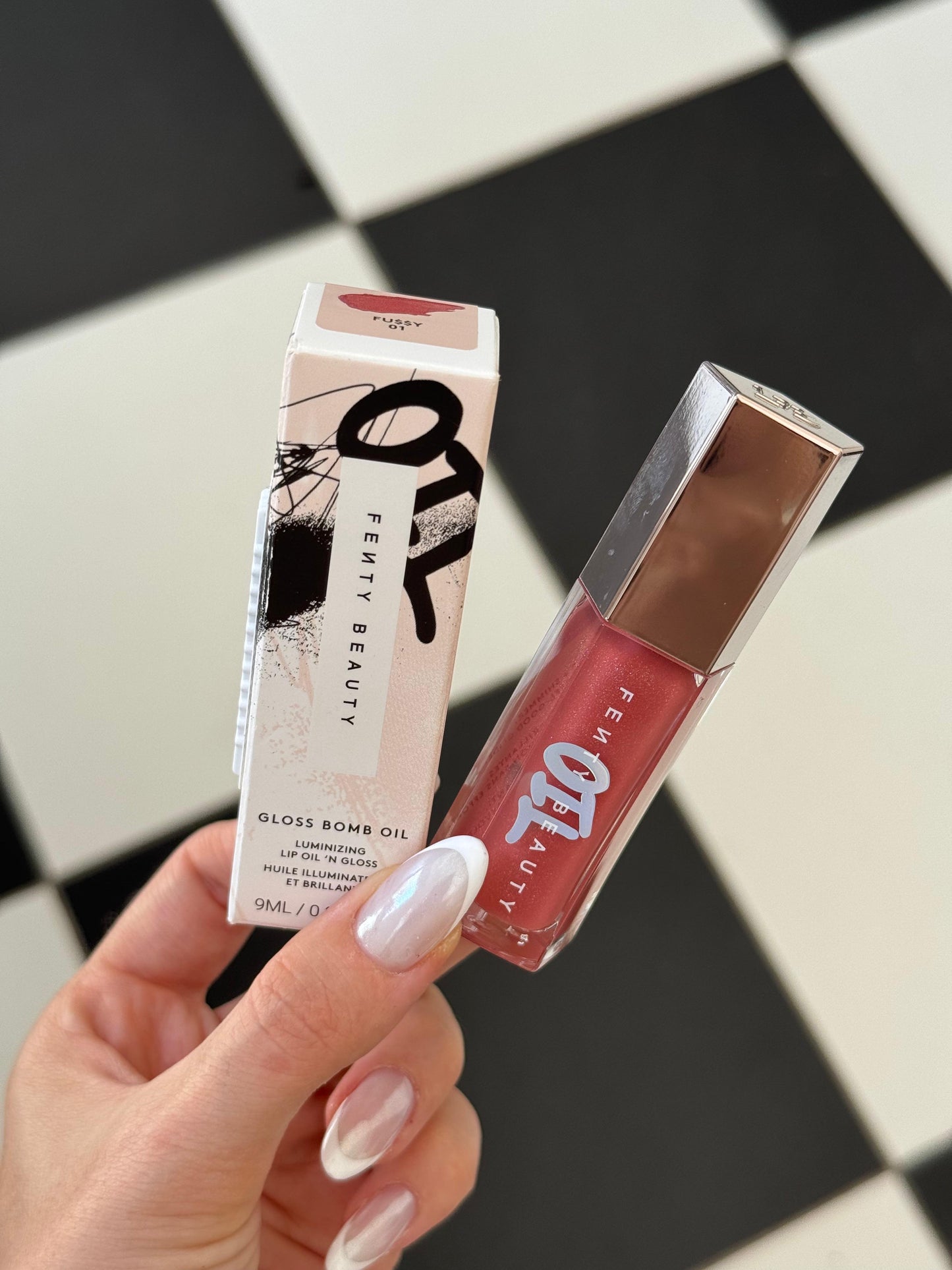 FENTY Gloss Bomb Oil Luminizing Lip Oil ‘N Gloss (01)