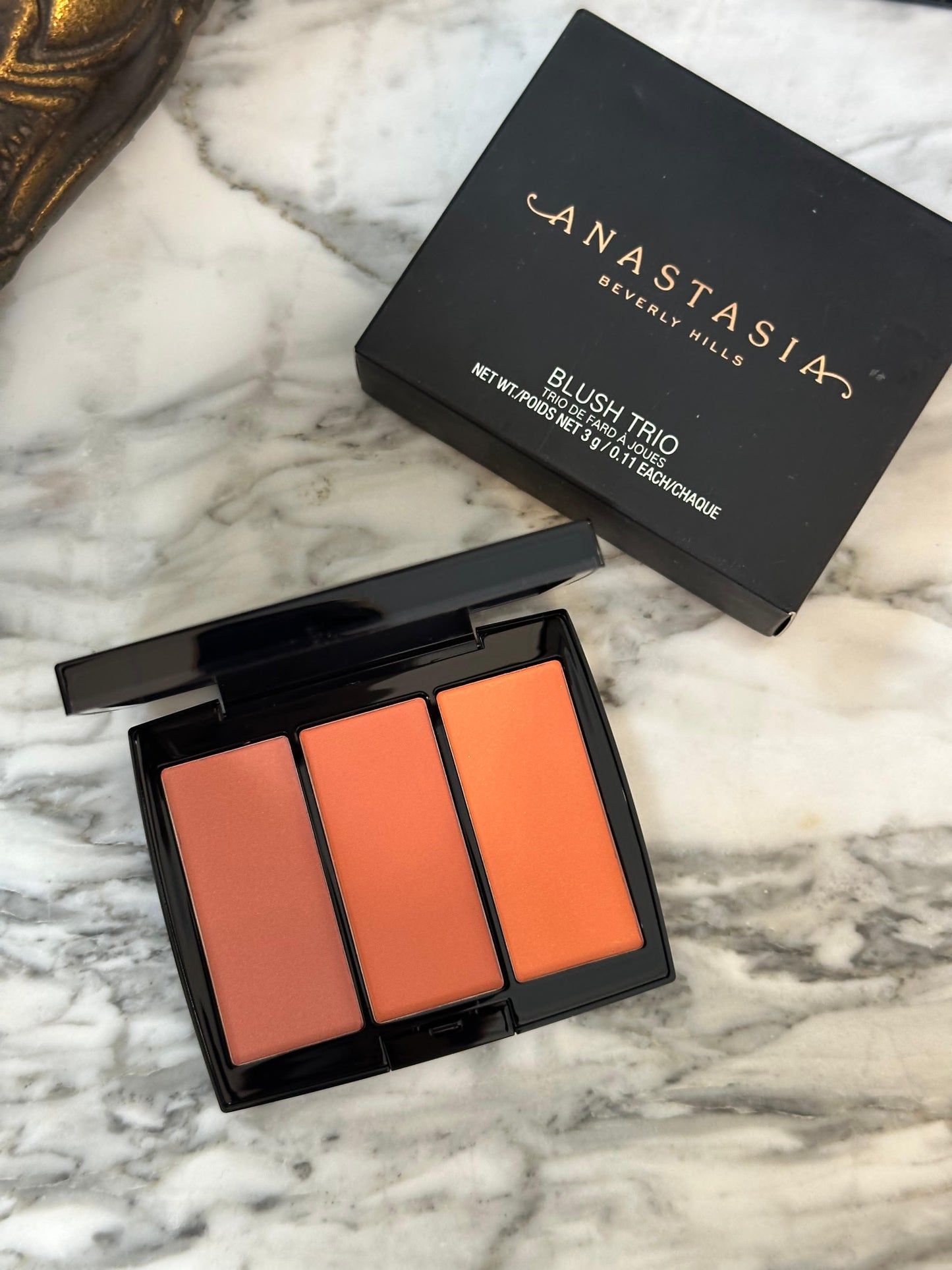 ANASTASIA BEVERLY HILLS
Blush Trio
Essential BLush Palette With 3 Full-Pigment Shades.