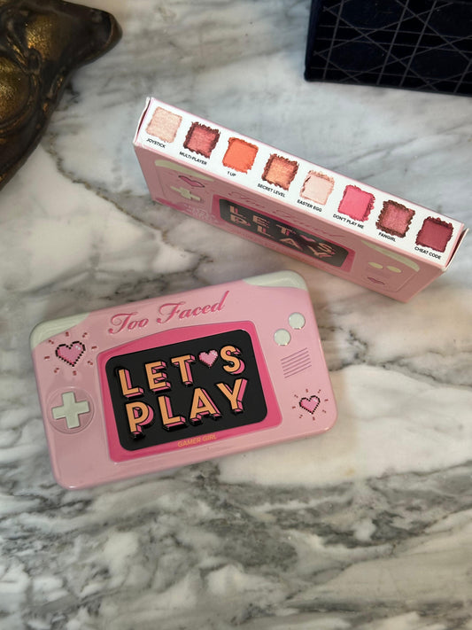 TOO FACED Let's Play Mini Eye Shadow Palette