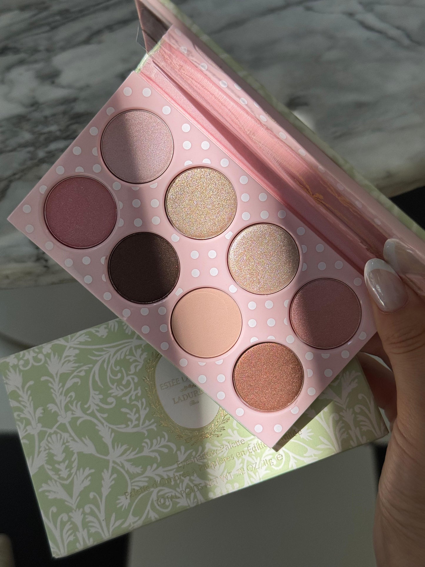 ESTÉE LAUDER Ladurée Limited Edition Eyeshadow Palette