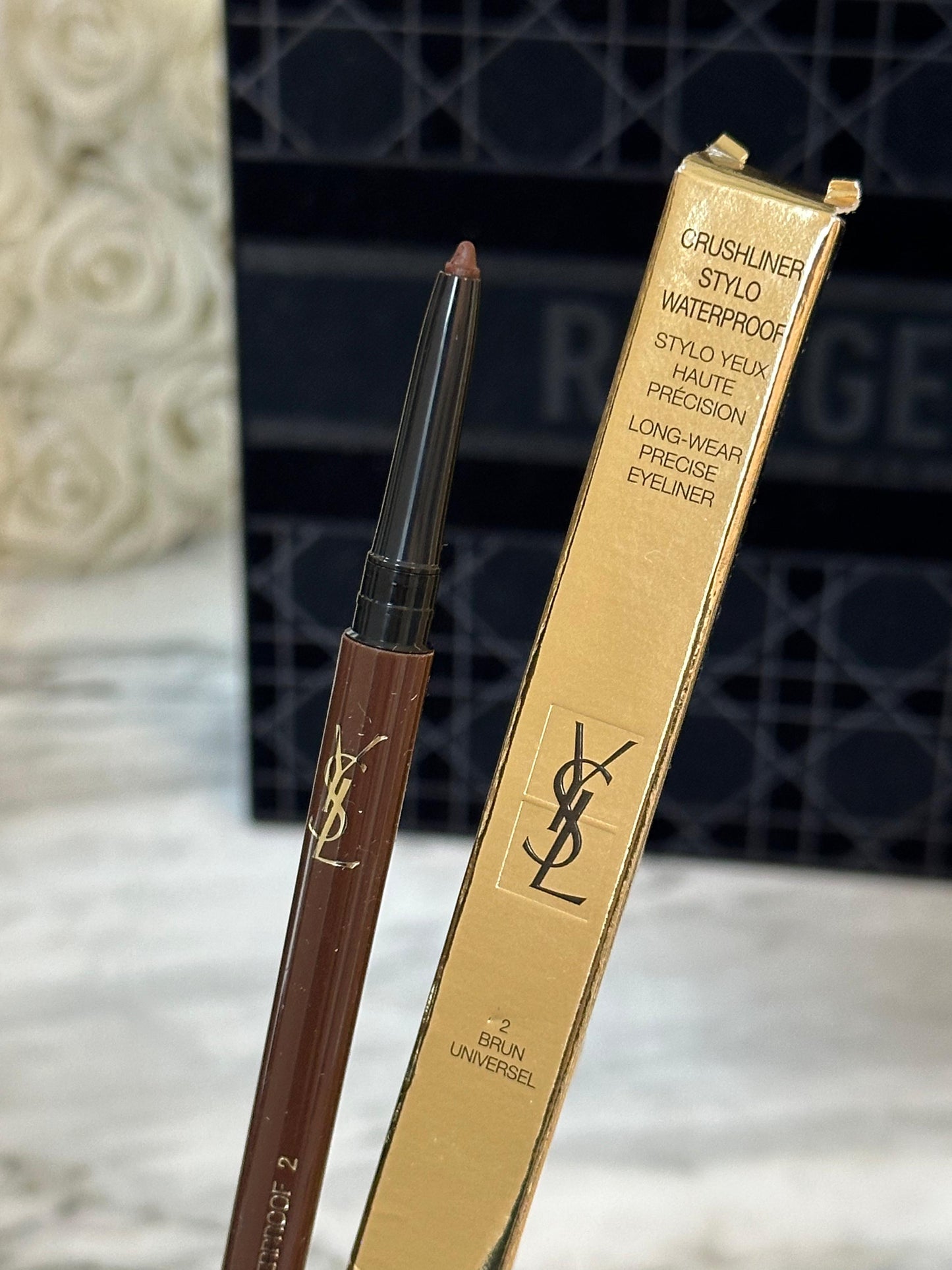 YSL Lines Liberated (2)
Waterproof Eye Pencil