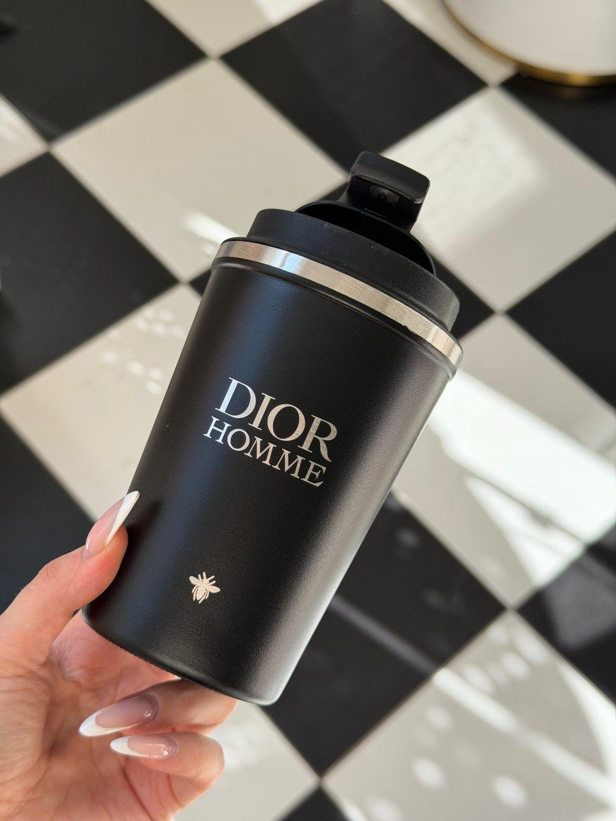 DIOR Homme Travel Mug 350ml
Black Stainless Steel Thermus