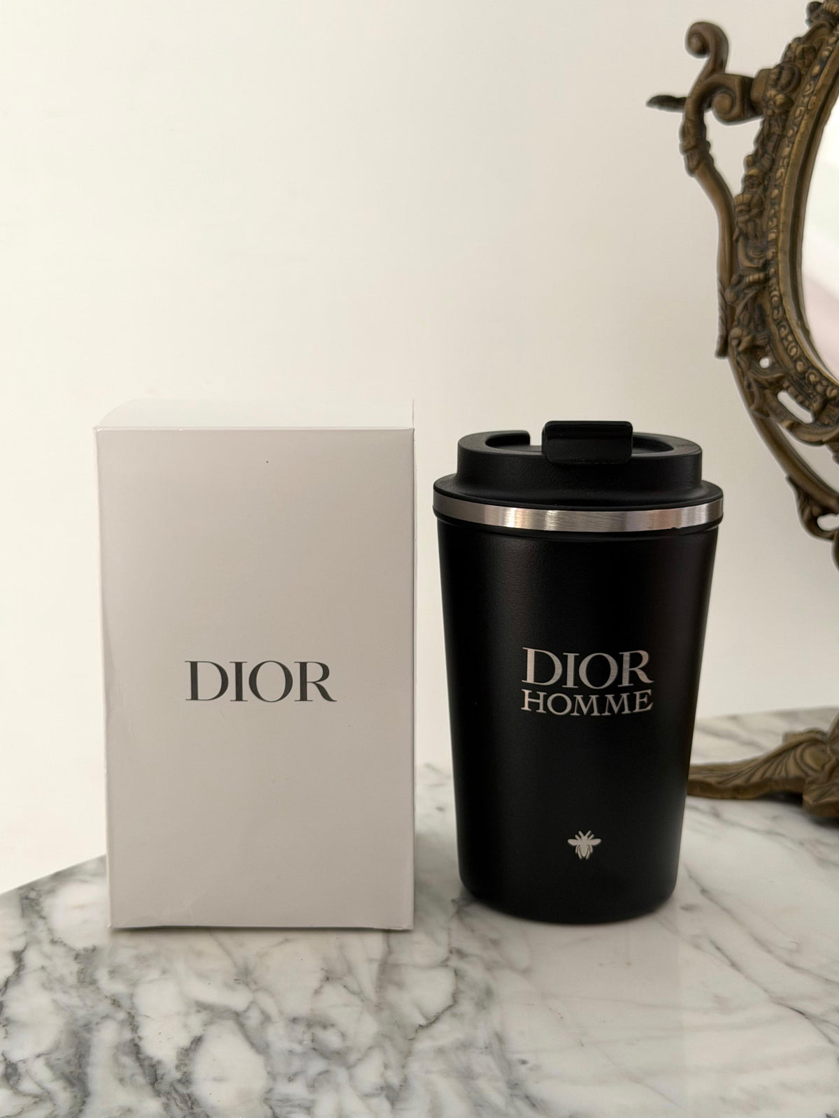 DIOR Homme Travel Mug 350ml
Black Stainless Steel Thermus