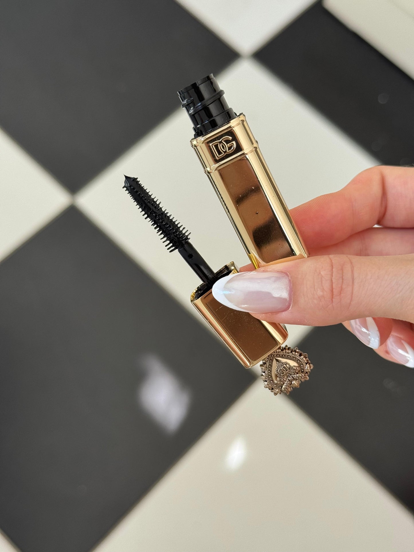 DOLCE&GABBANA
Everfull XL Mini Mascara 36H Extreme Volume & Lift