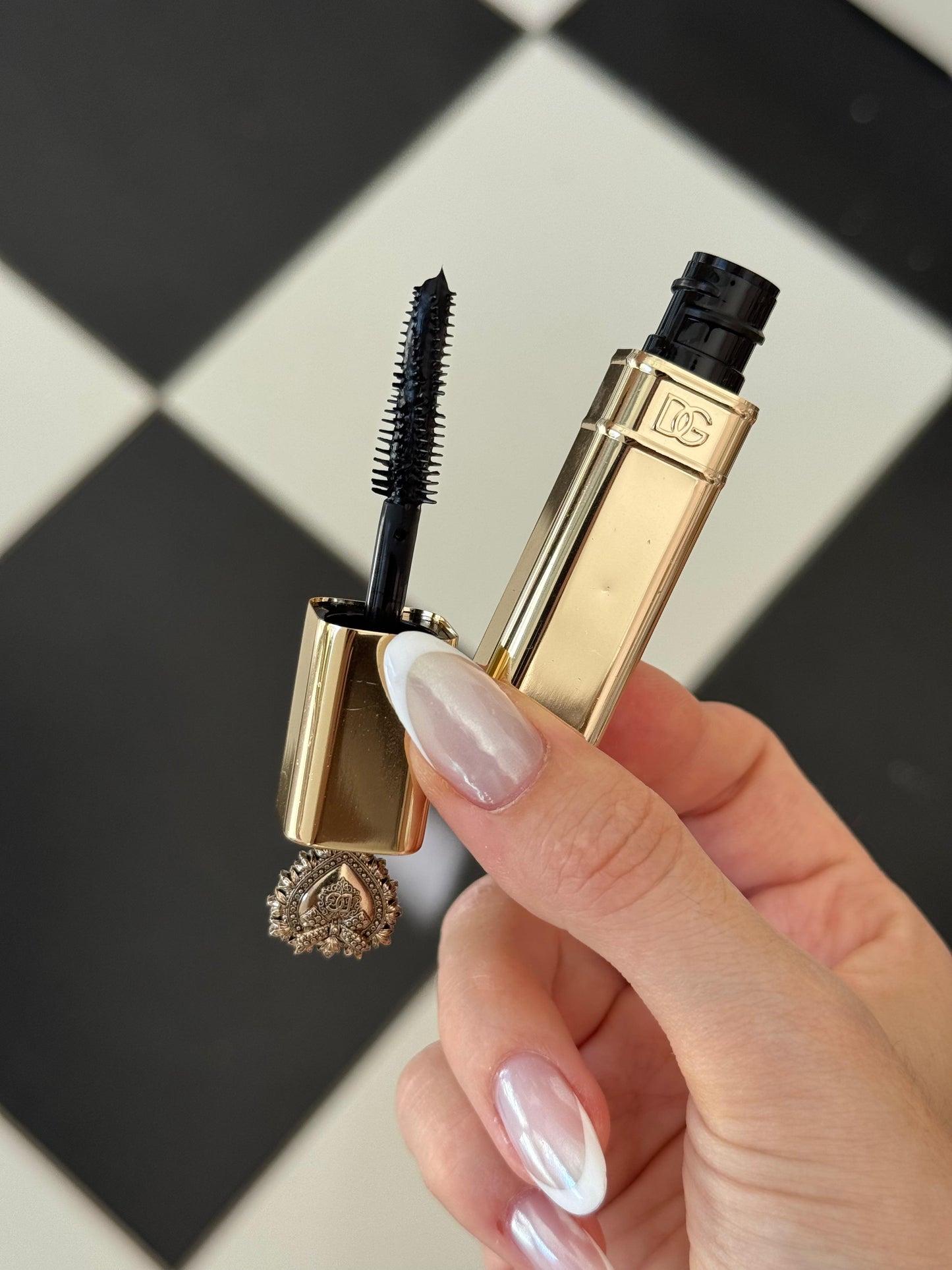 DOLCE&GABBANA
Everfull XL Mini Mascara 36H Extreme Volume & Lift