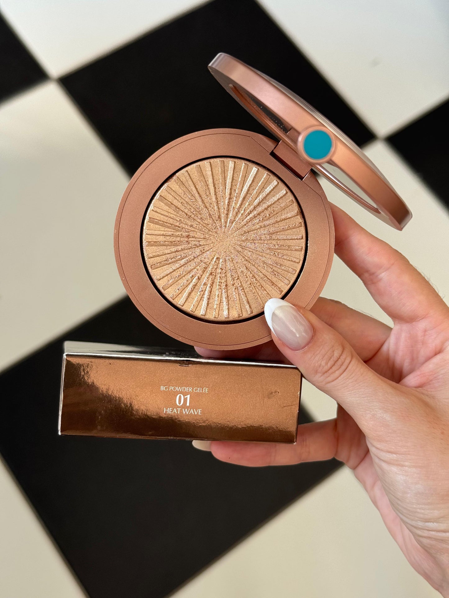 ESTÉE LAUDER Bronze Goddess Illuminating Powder Gelée